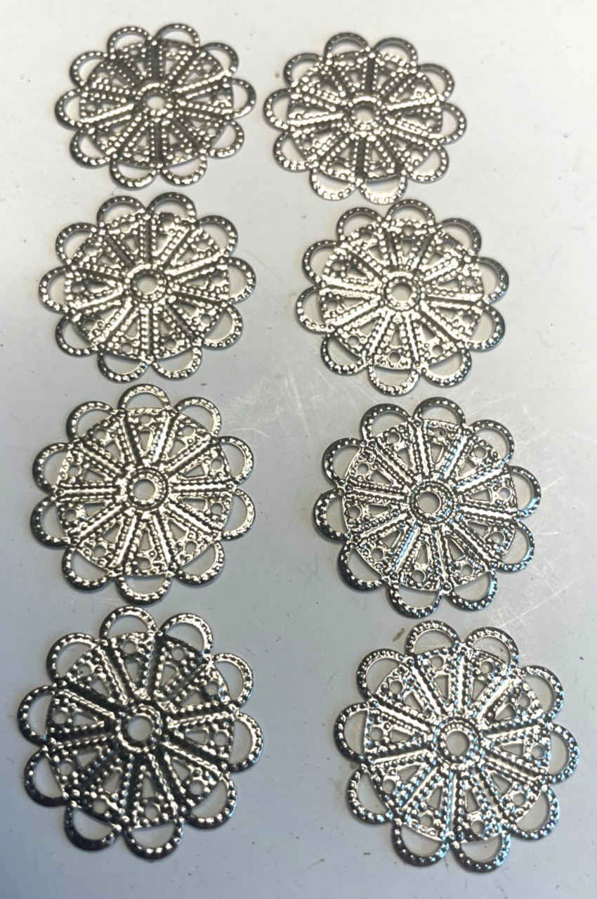 LOT OF 8 FILAGREE STAMPINGS SILVER TONE COLOR 27 MM