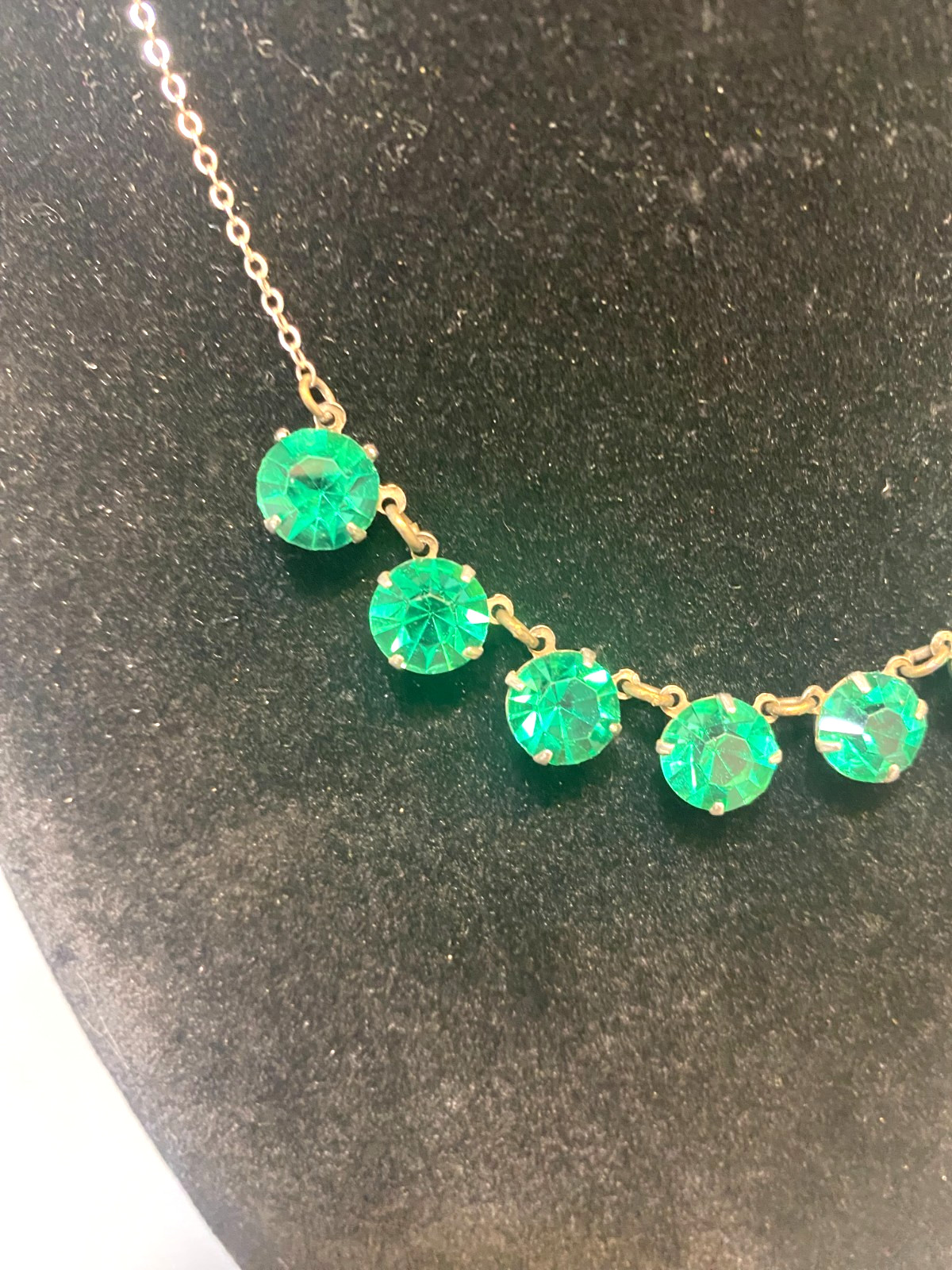 Czech emerald rhinestone choker set in silver