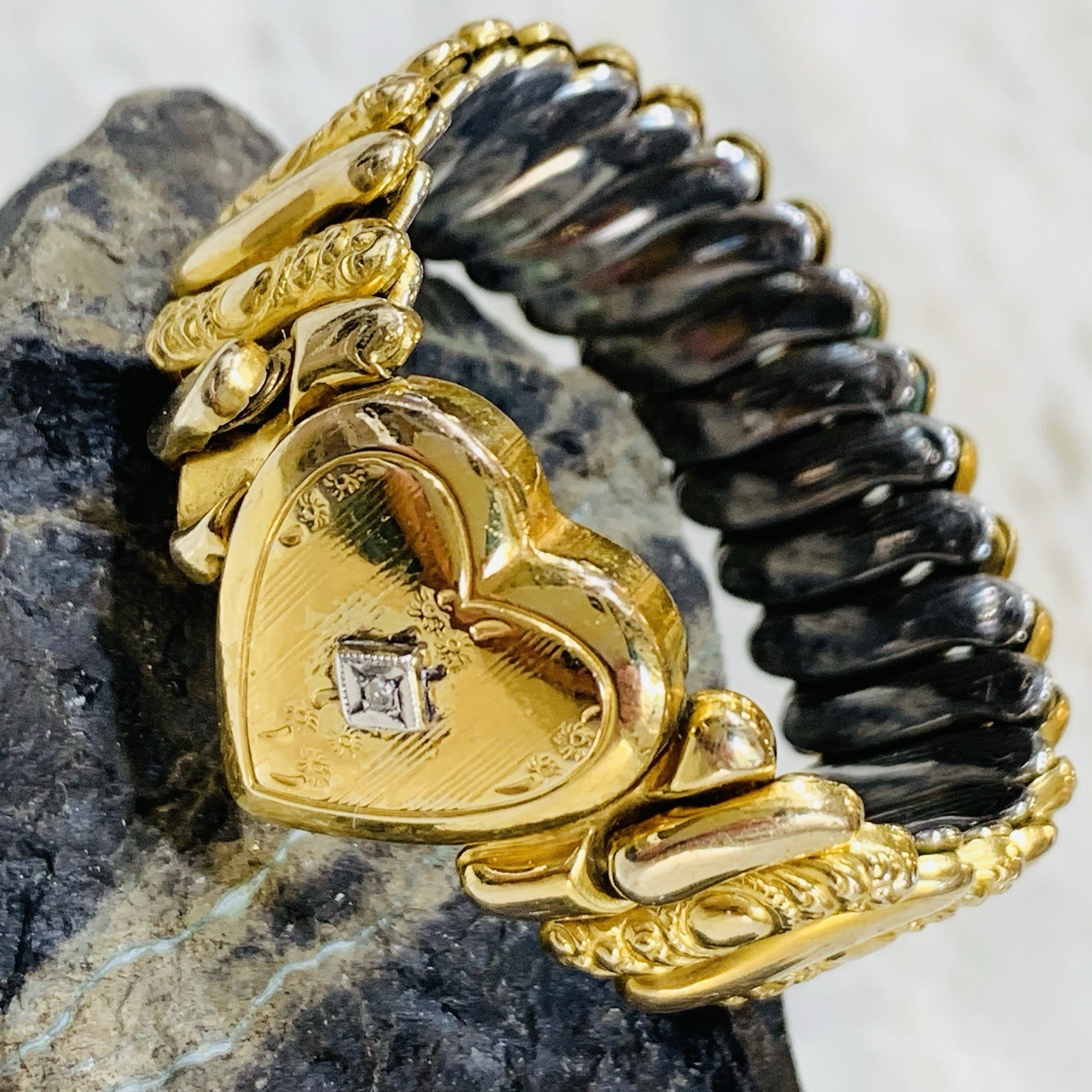 VTG Sweetheart Bracelet Diamond Expansion WWII Gold Filled Heart 20.31gr 6-7.5”