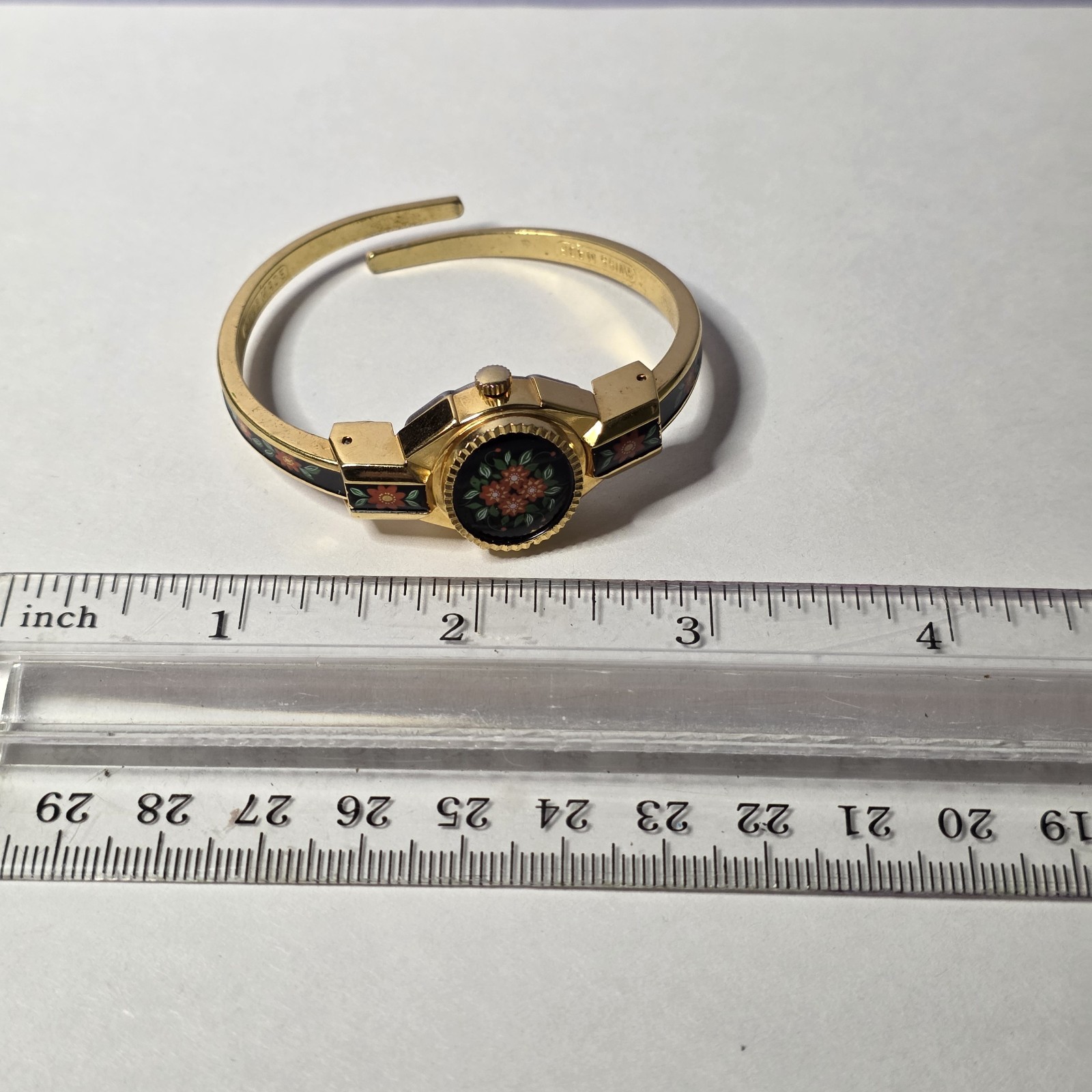 Vintage Peek A Boo Mechanical Watch Elegant Floral Black Gold Swiss Made
