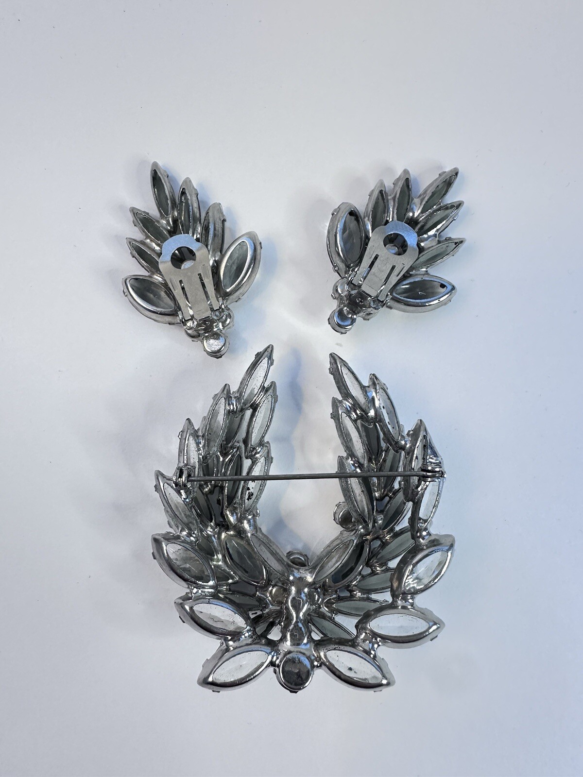 VNTG Juliana Silver Tone Icy Light Dark Grey Navette Rhinestone Brooch Earrings