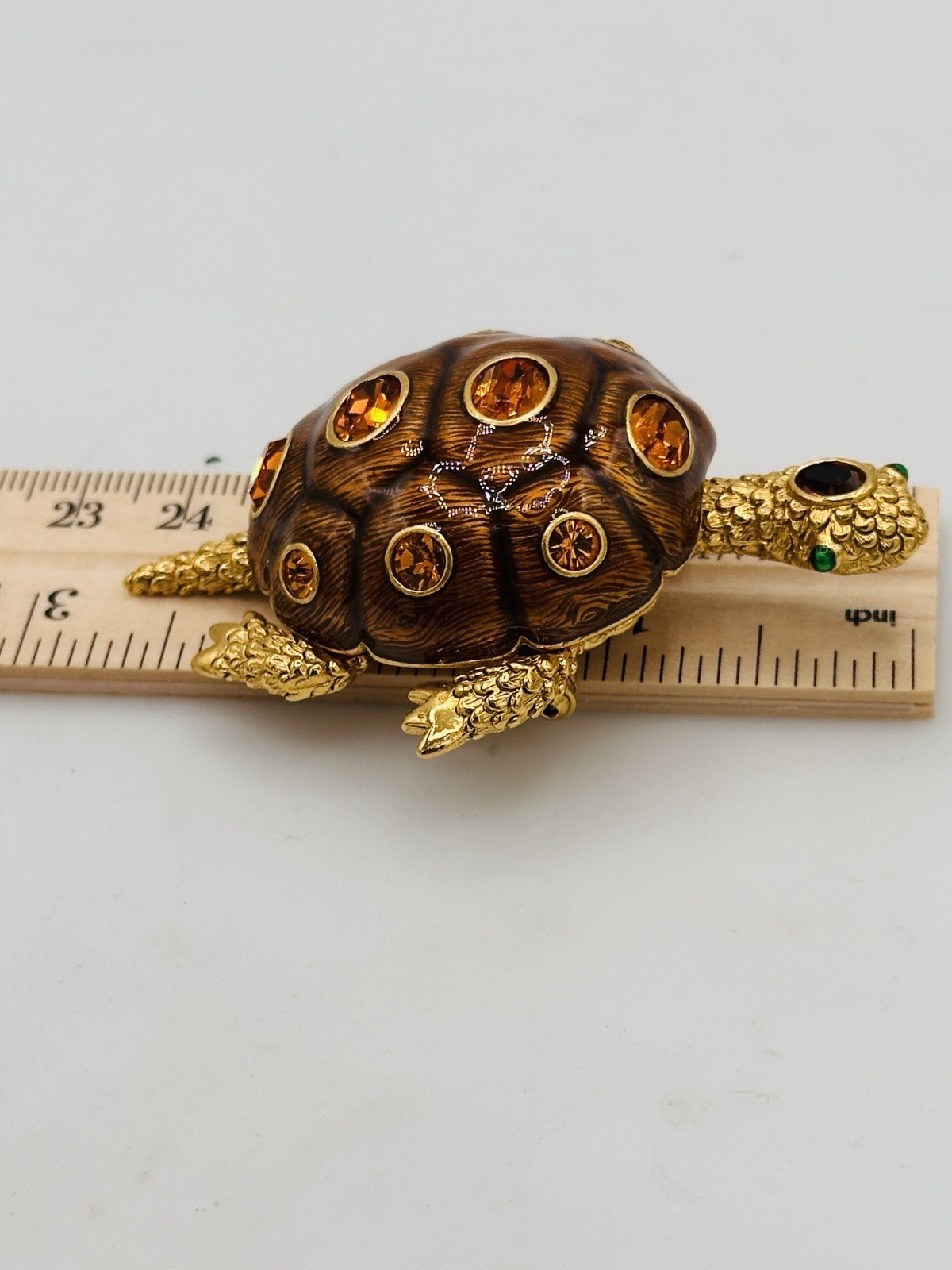 Signed Joan Rivers Turtle Brooch Pin Gold Tone Brown Enamel Amber Rhinestone