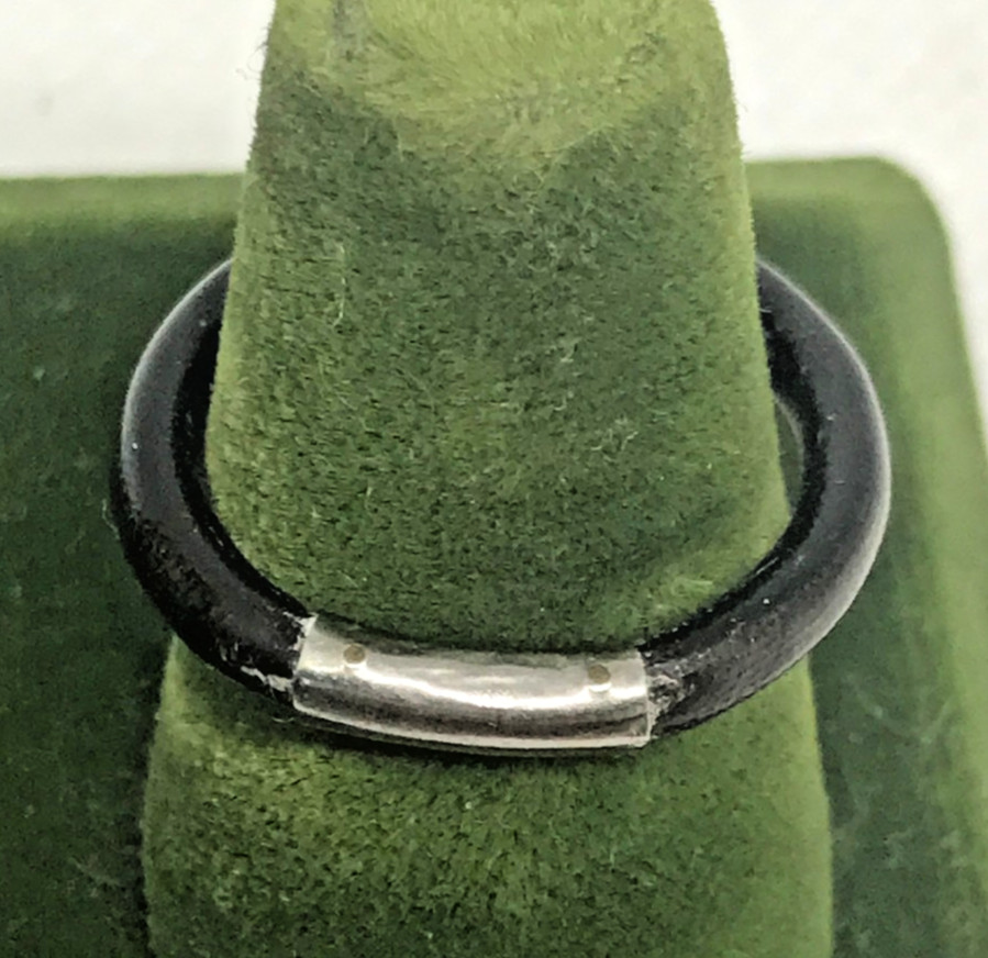 Vintage Black Coral Sterling Silver Ring Size 8 New Old Stock