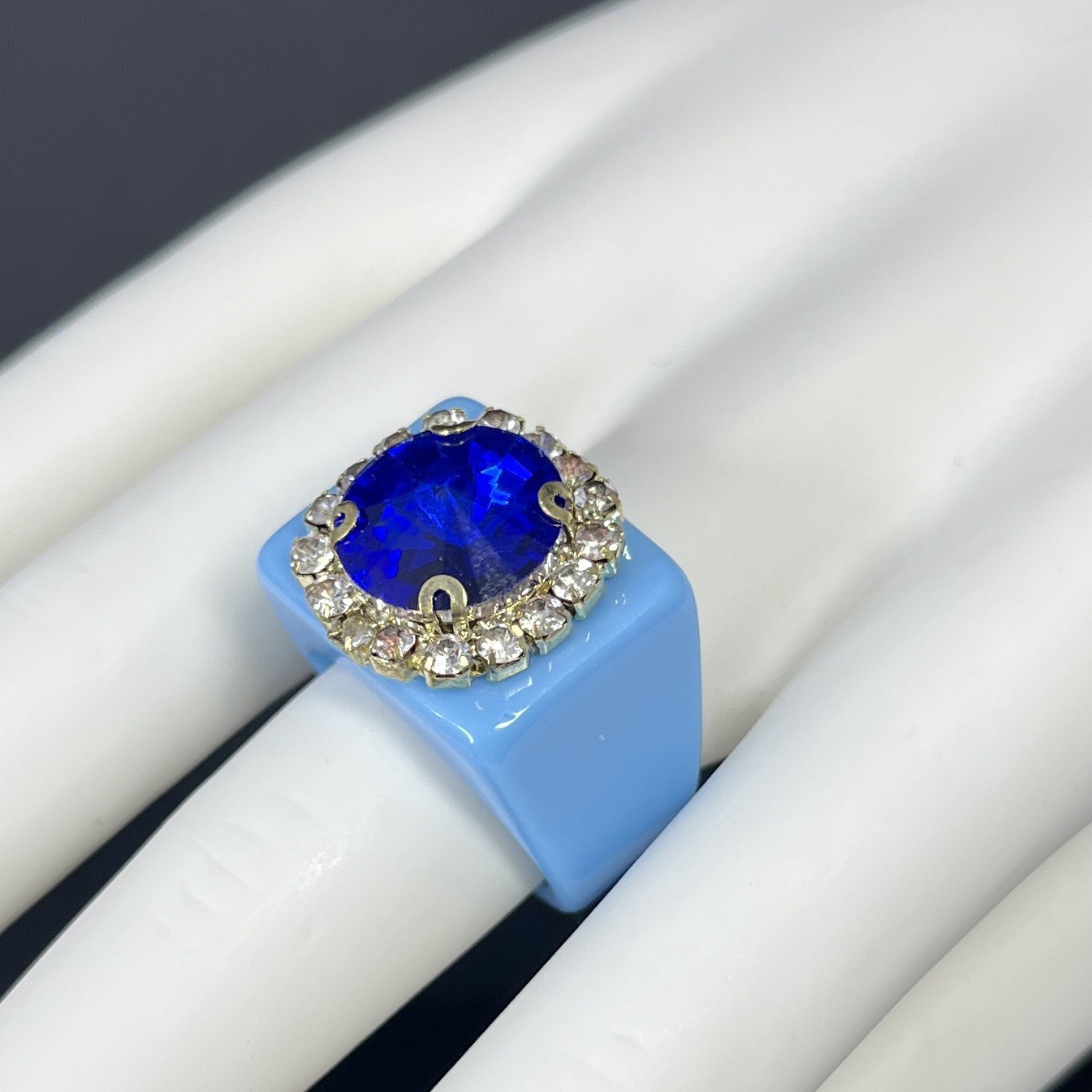 Chunky Lucite Ring Blue Rhinestone Size 7.5 Statement Retro