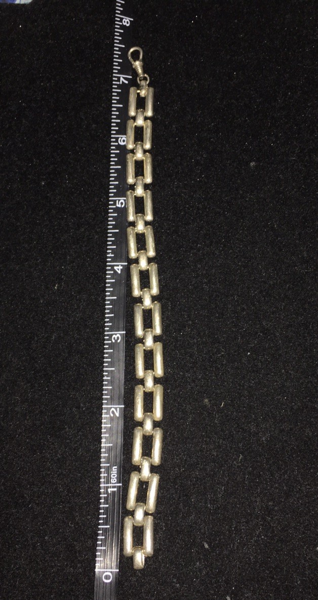 Vintage 835 Silver Chunky Link Bracelet 7.5′ 20 grams Signed