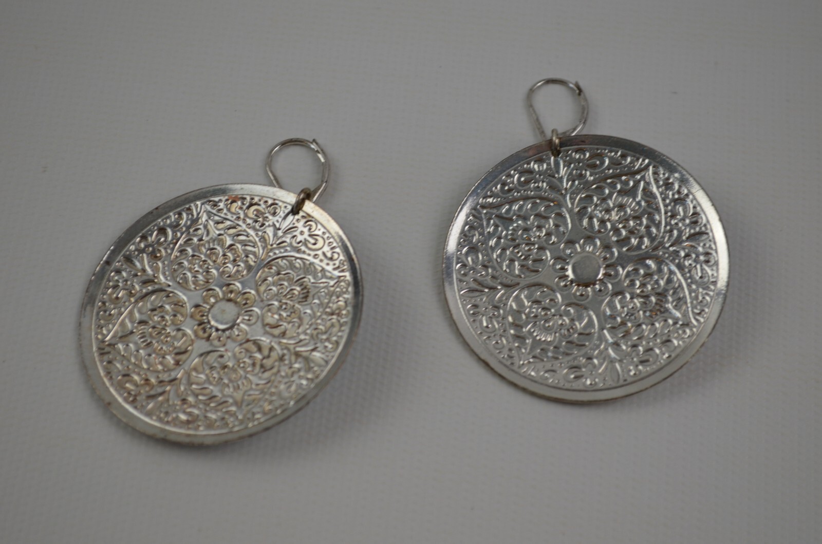 Silver Tone Pierced Wire Hook Earrings Large Round Blue Medallion 1.75″ Across