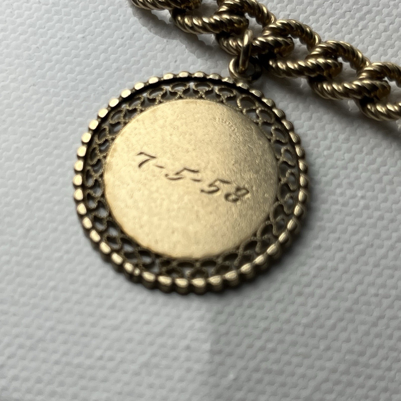 Vintage 12k Gold Filled Charm Bracelet Curb Link twisted rope 6.75 in (6 3/4 in)