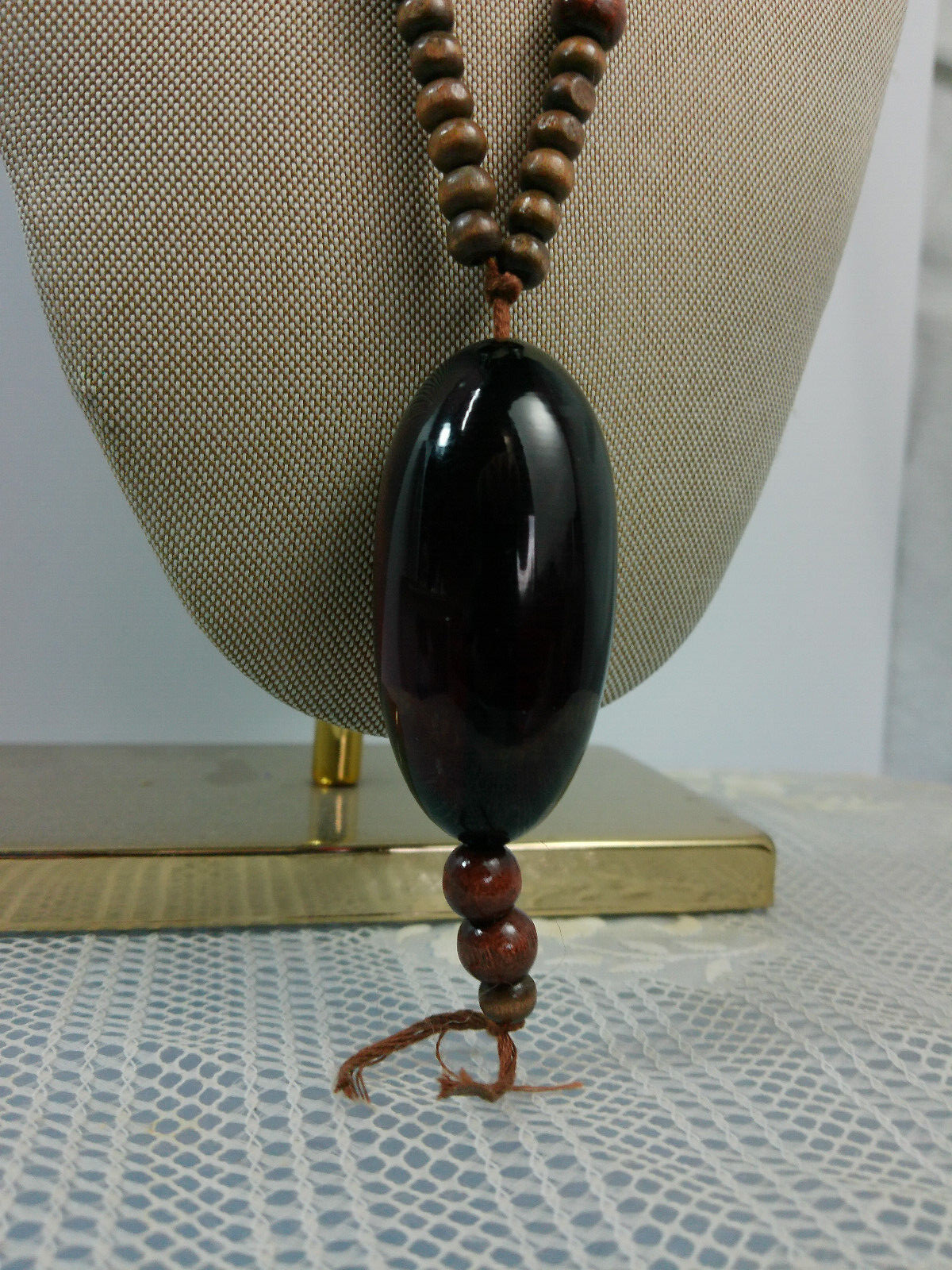 Vtg Ethnic African Wood Bead MASSIVE ACRYLIC BEAD Pendant Tribal Boho Necklace