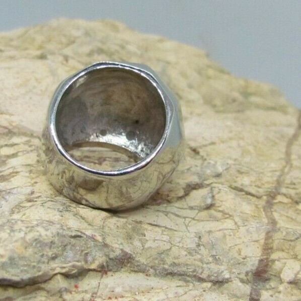 Ladies stainless steel ring no stone Silver Tone FAUCTED Chunky Thick RARE SZ 5