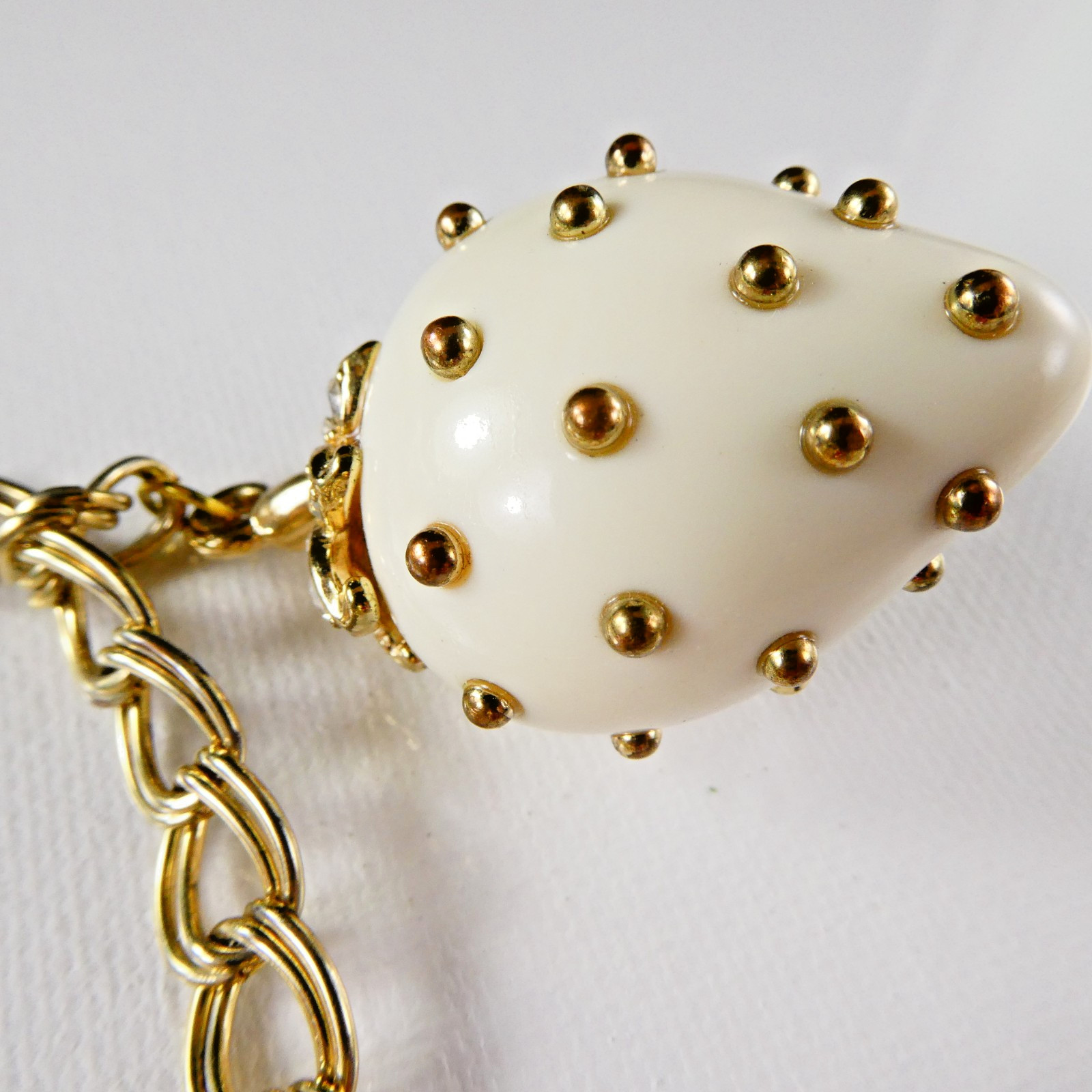 Vintage Strawberry Charm Bracelet 3 Large Charms Red White Gold Tone Double Link