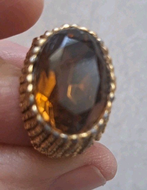 Beautiful Vintage Ring
