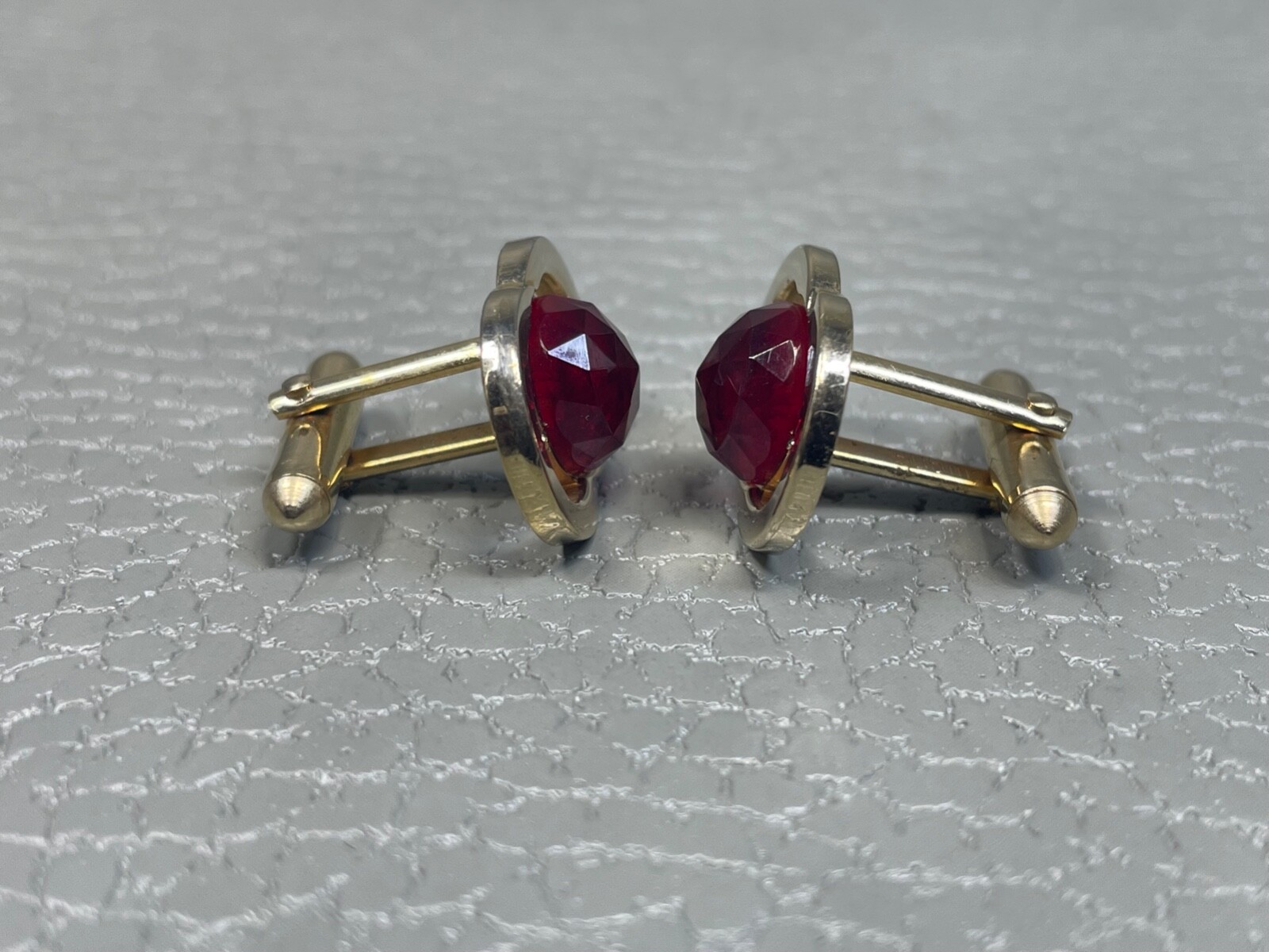 Vintage Double “O” Red Stone Yellow Gold Plated Cuff Links