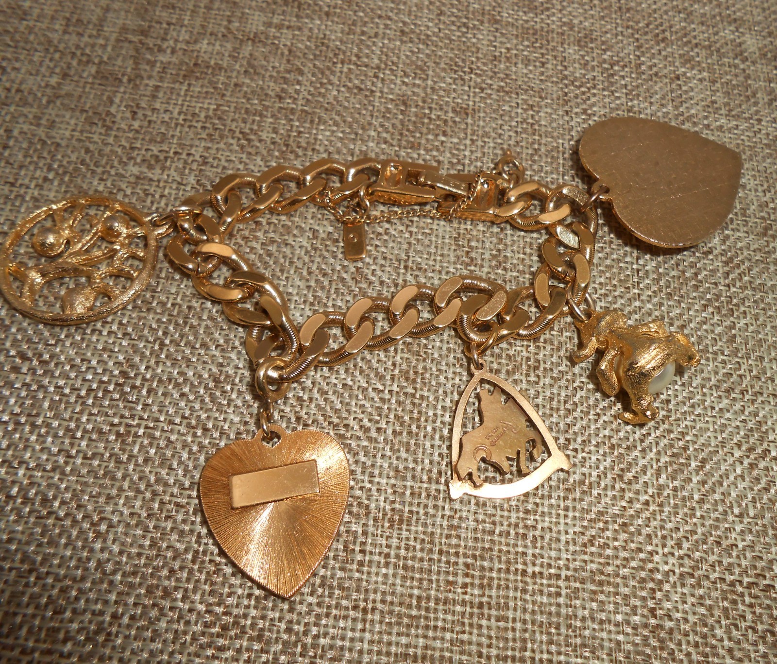 MONET Charm Bracelet & 5 Charms Birthday GF St Louis Family Tree Cupid Elf N30