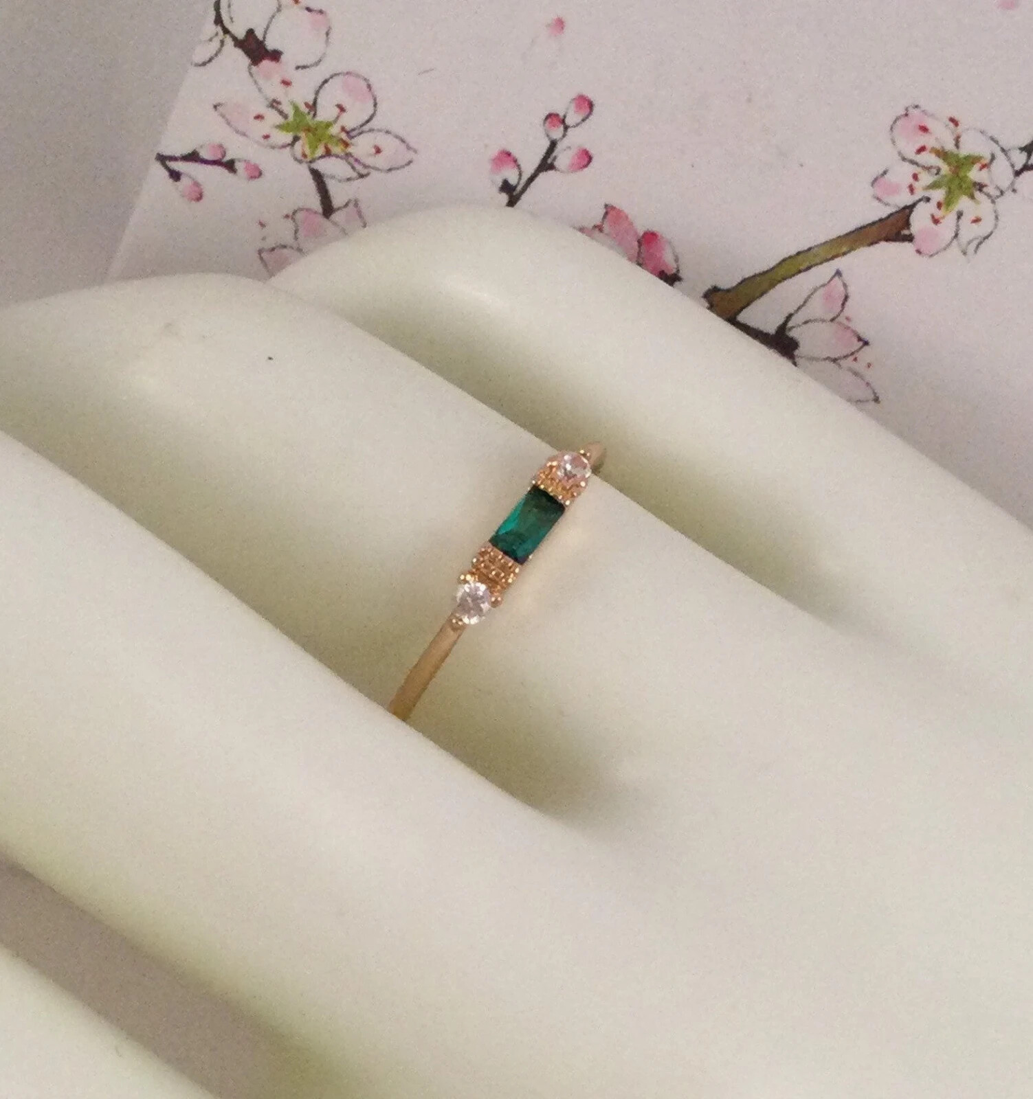 Vintage Jewellery Gold Ring Emerald White Sapphires Antique Deco Dress Jewelry