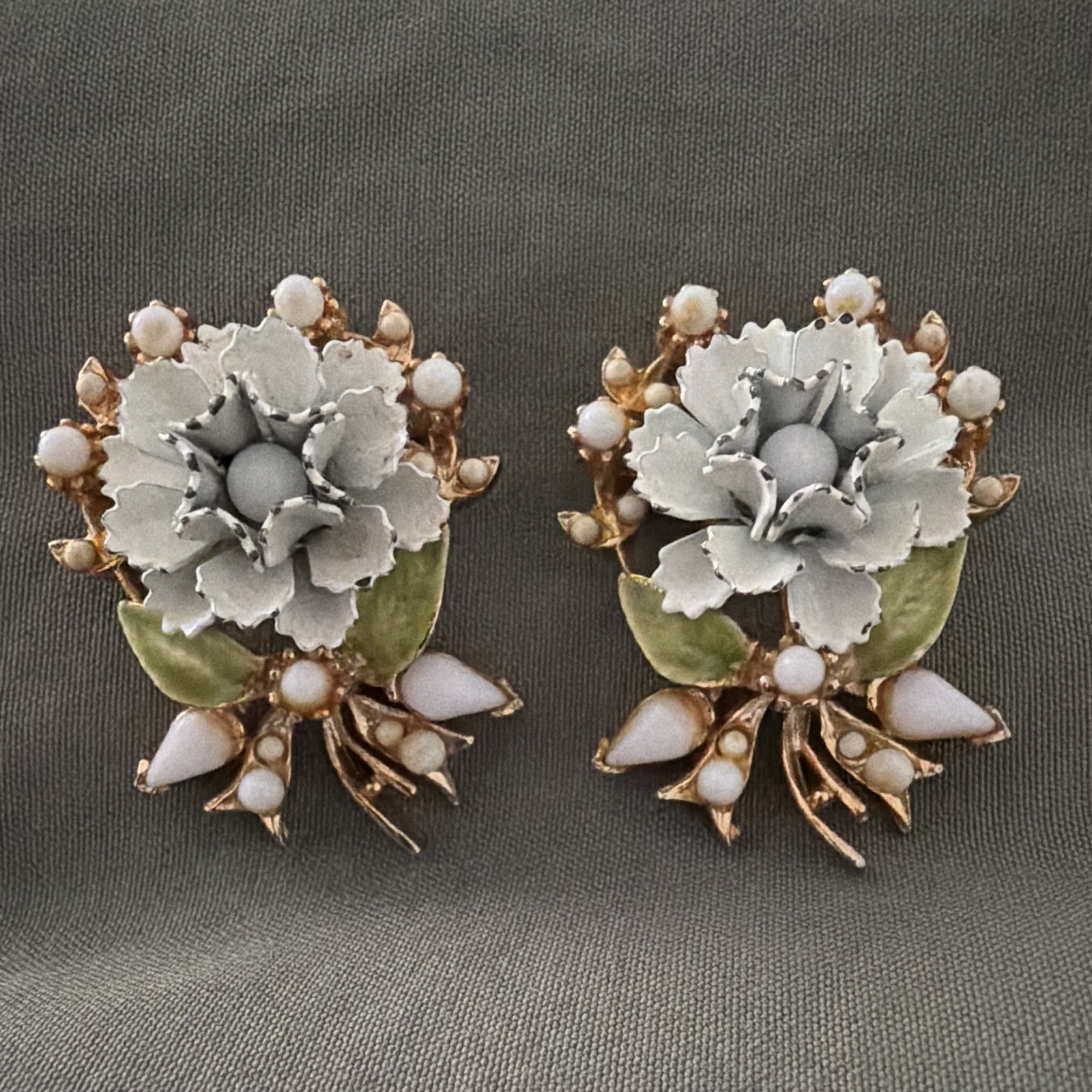Coro Signed Enamel – Brooch w/ White Faux Pearls Multicolor. Sold as a set.