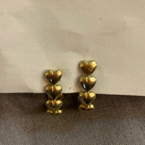 Gold Toned Dangle Multiple Hearts Pierced Earrings Vintage 1990
