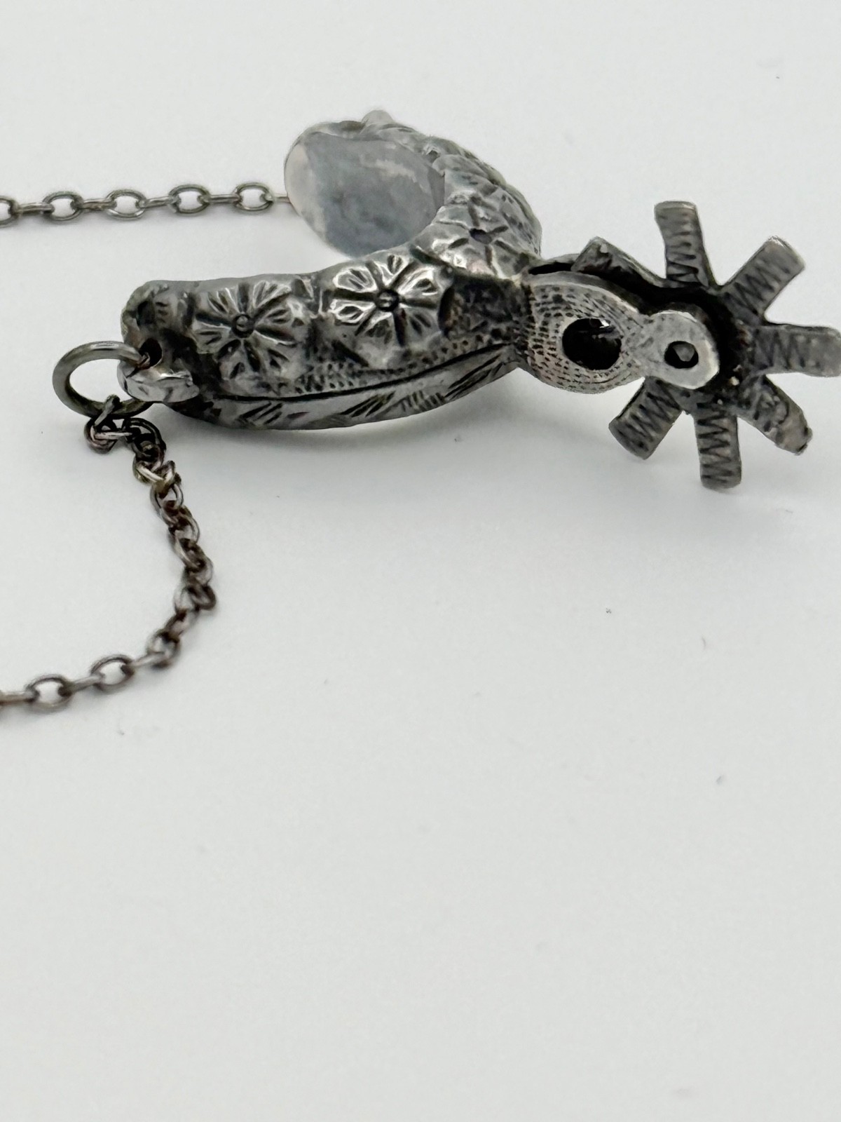 Vintage spinning rowel Western spur pendant necklace 28″Sterling fancy engraving