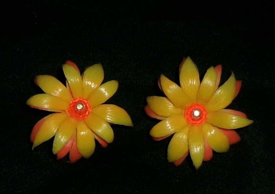 Vintage Plastic Flower Earrings Orange Yellow-Layered Pierced