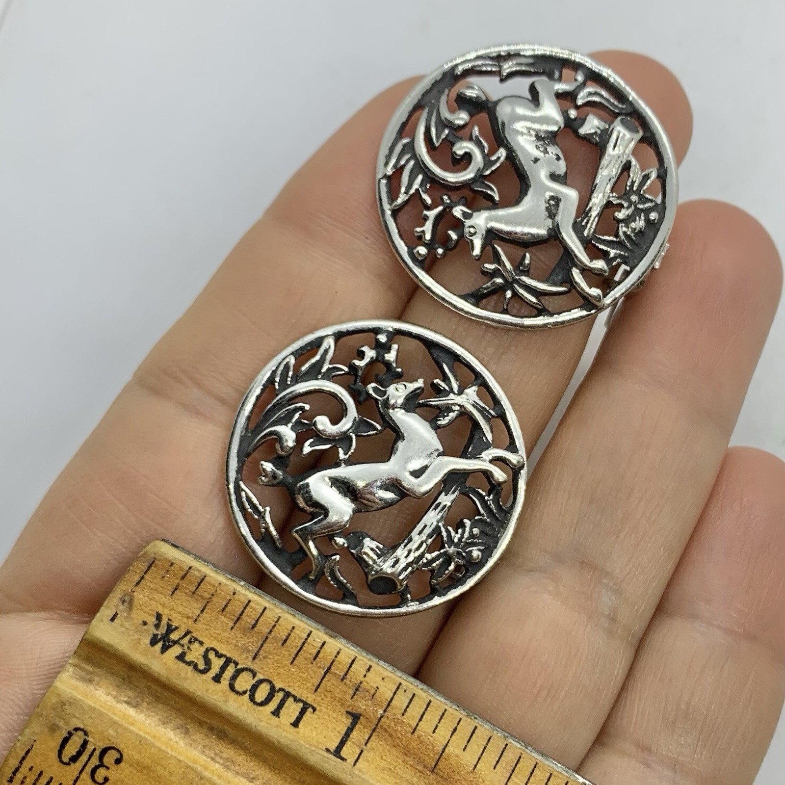 Vtg Sarah Coventry Deer Silver Tn Openwork Filigree Earrings Huggie Clip Scenery