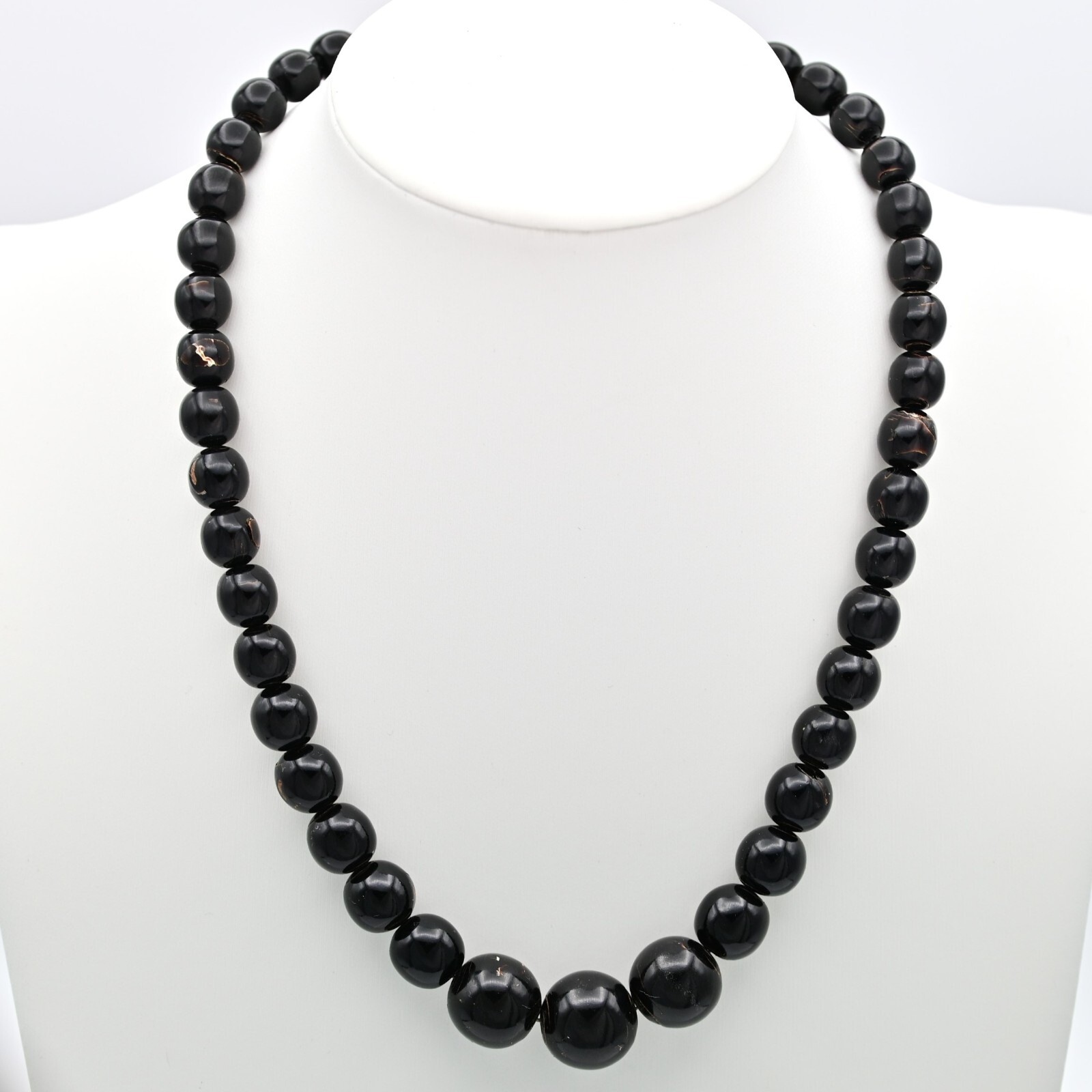 Original Vintage Black Onyx Amber Nephrite Jade Beaded Gemstone Estate Necklace