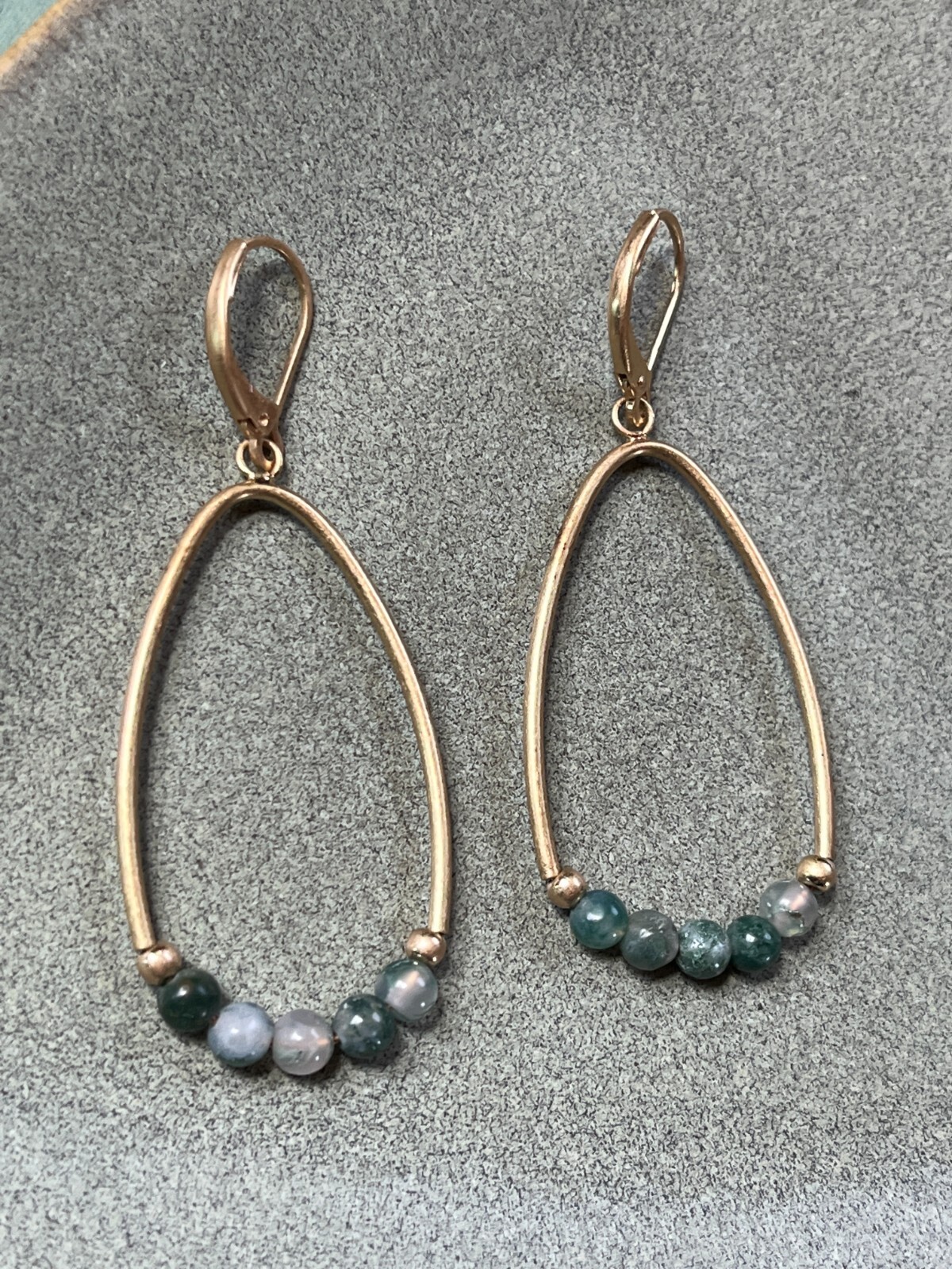 Estate Brushed Goldtone Tubular Ovals w Tiny Faux Green Stone Beads Dangle Ear