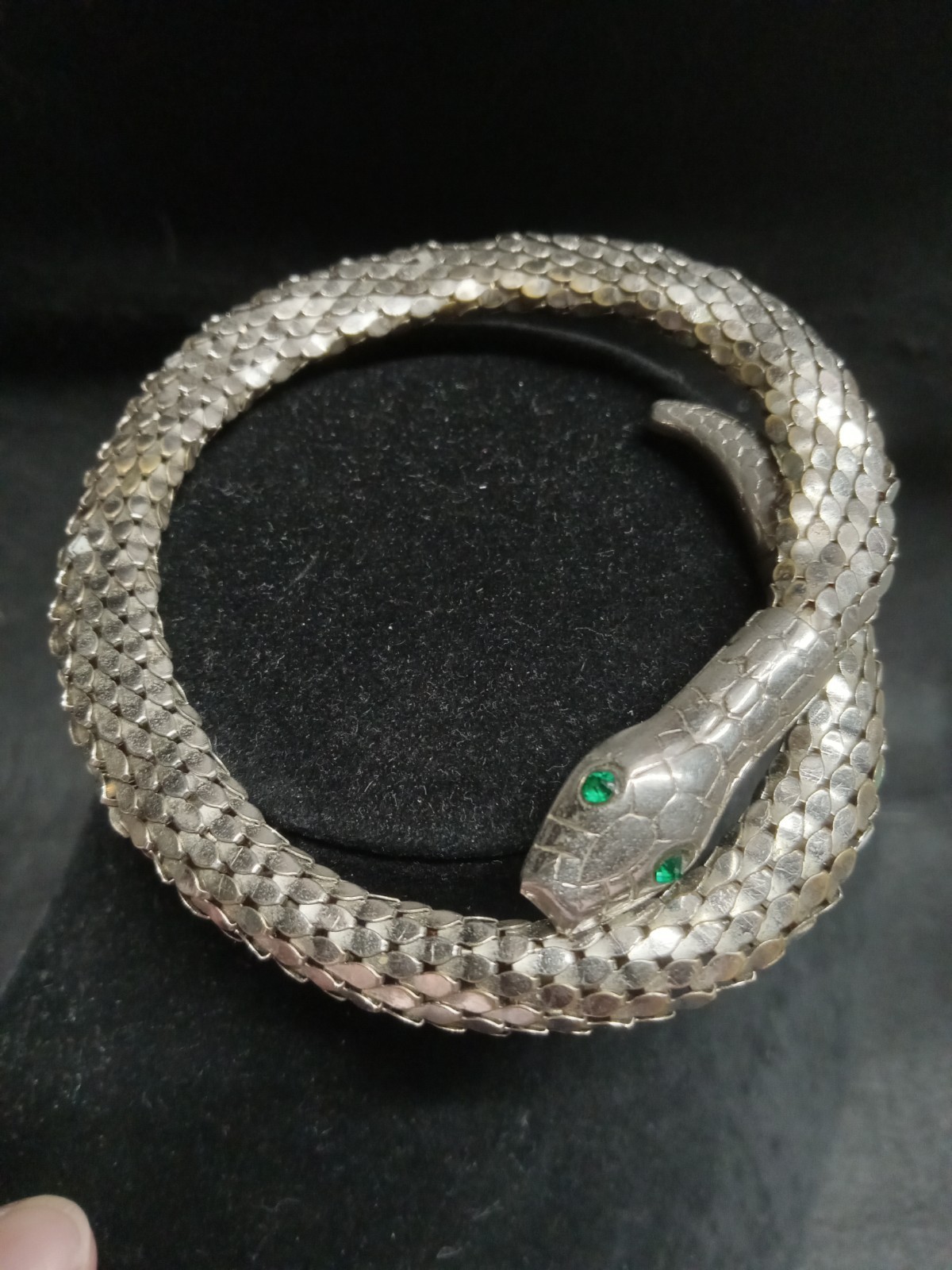 Vtg Silver Tone Snake Serpent Cobra Green Eyes 1 Coil Mesh Wrap Bangle Bracelet