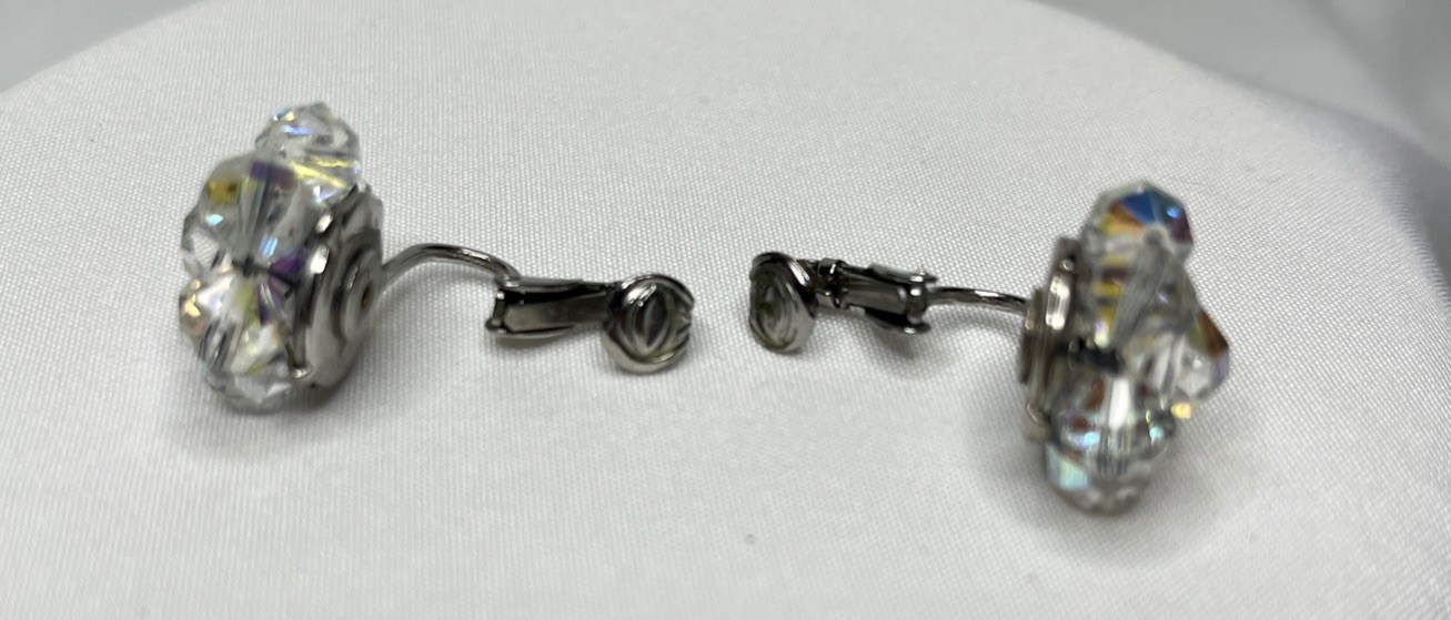 Vintage~MINT~Signed Laguna Clear AB Crystal Clip Earrings Silver Tone Jewelry