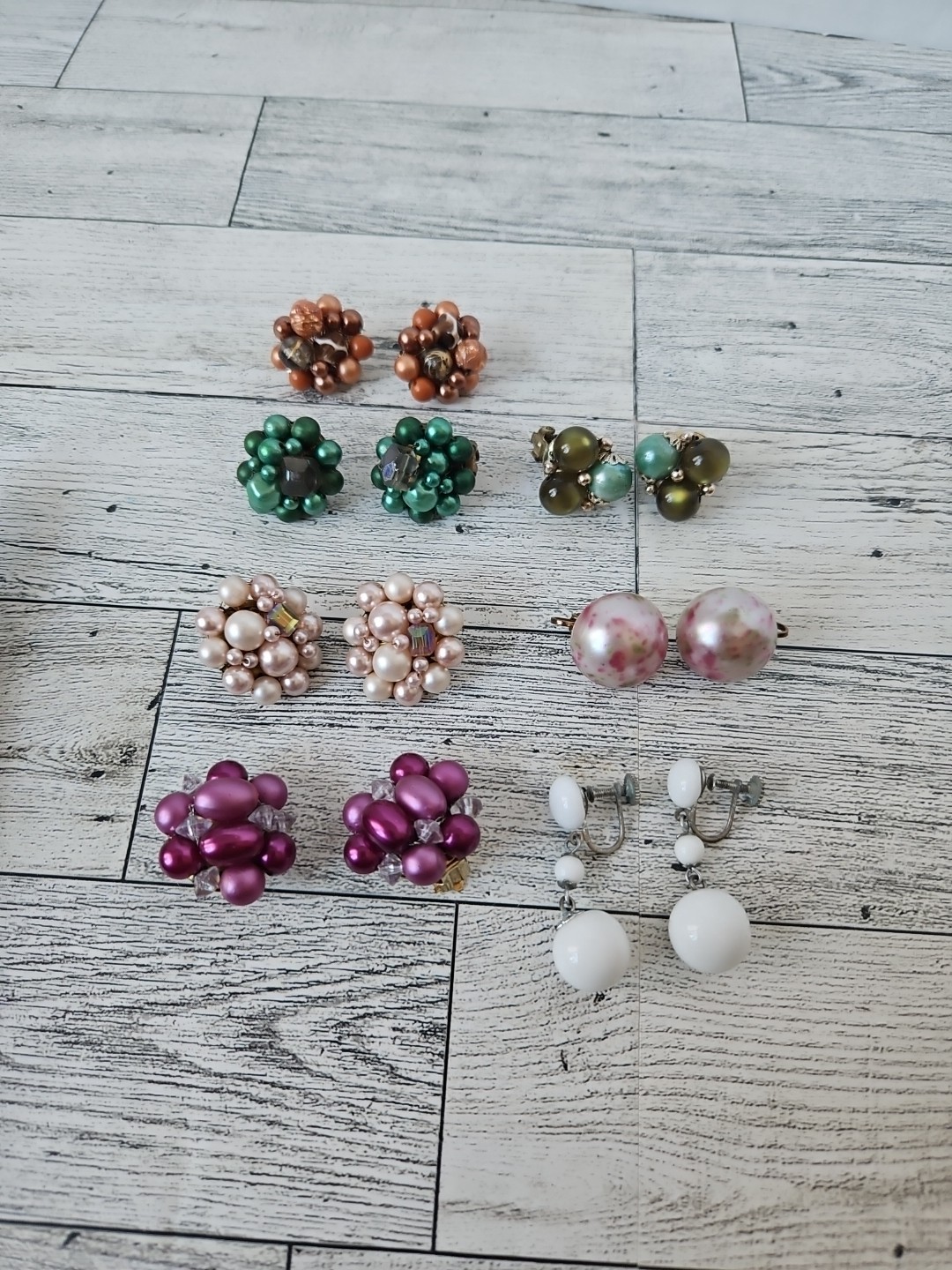 Vtg Lot 7 Pair Japan/Hong Kong Cluster Bead Clip On/screwback Earrings