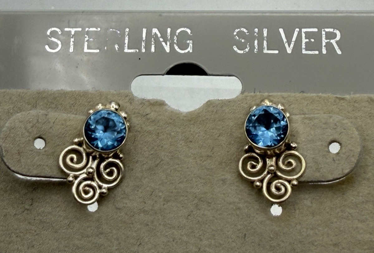VTG 925 Sterling Silver Blue Topaz Earrings ESTATE Round 5mm each Excellent