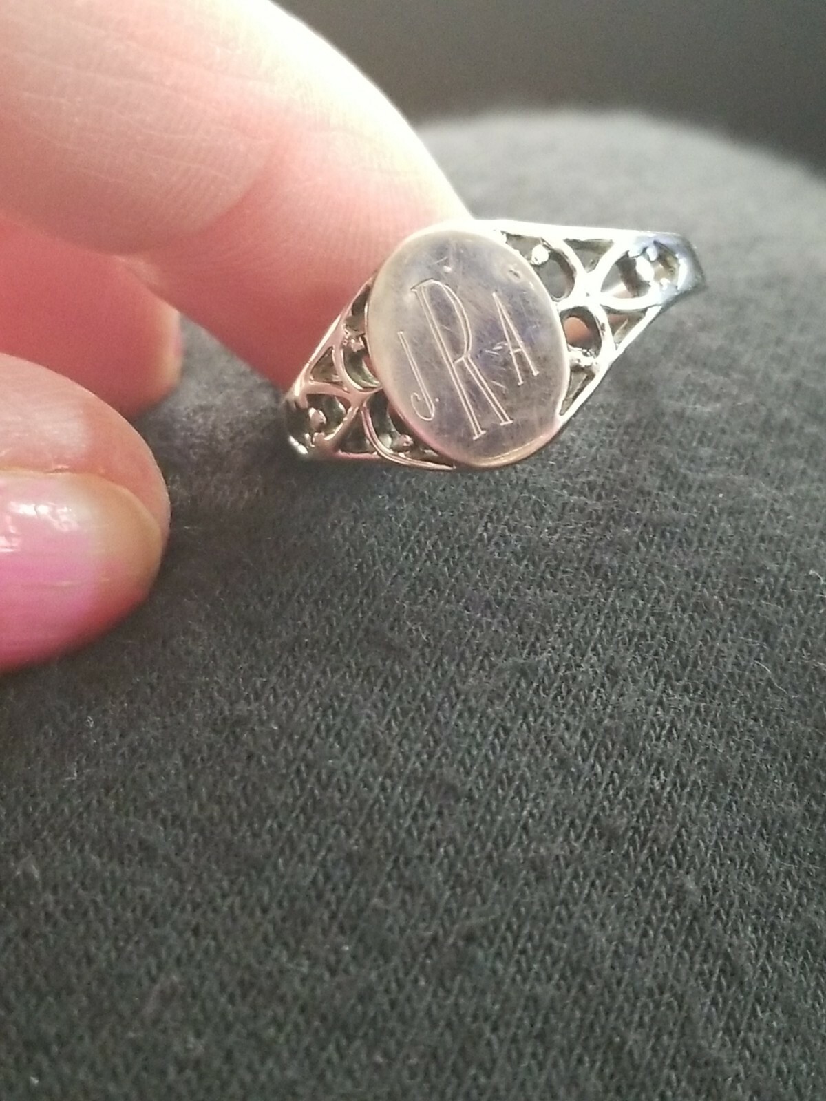 LIND 925 STERLING SILVER MONOGRAM ENGRAVED INITIALS JRA RING Size 11.5