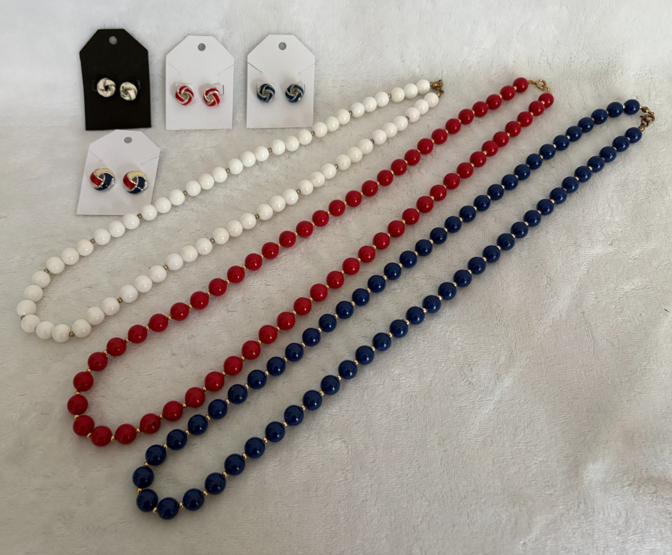 Vtg PATRIOTIC LUCITE Red, White, & Blue Beaded Necklaces & Earring Jewelry