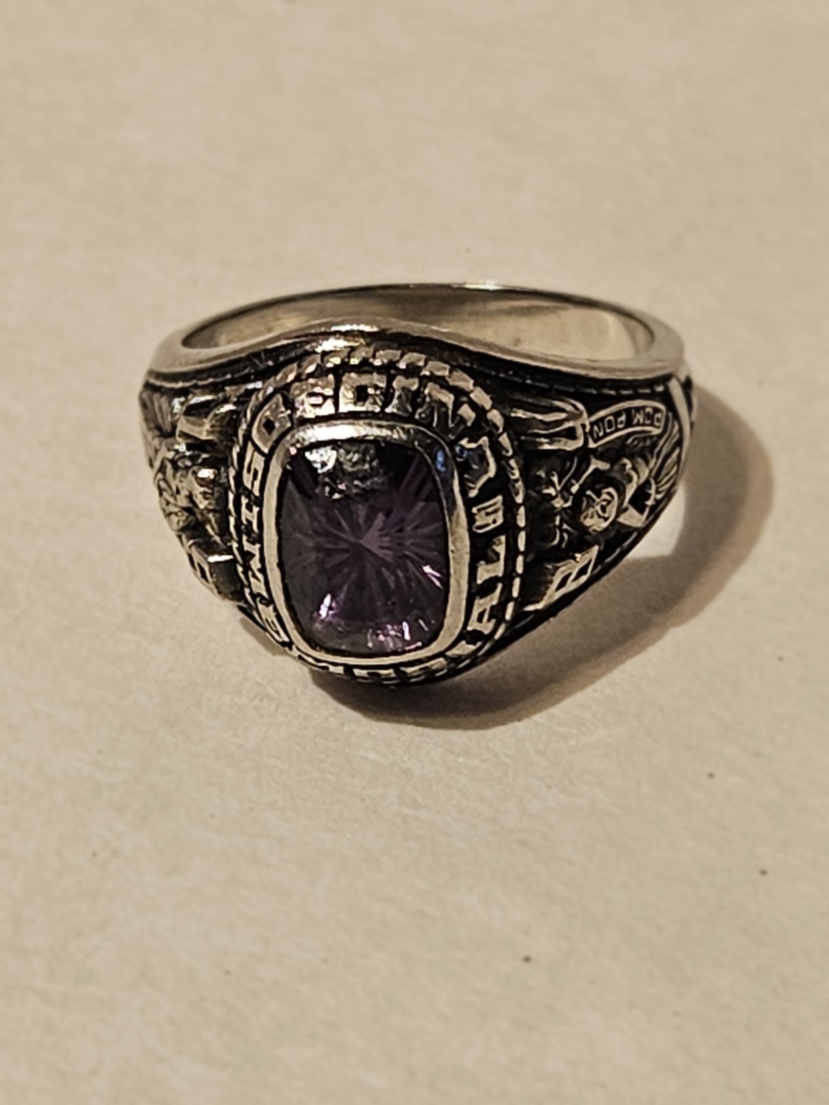 VINTAGE LADIES CLASS RING, SZ. 6.25, JOSTENS LTM, SILVERTONE, PURPLE STONE, 1984