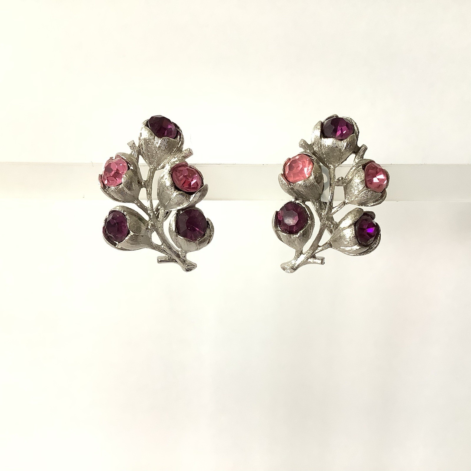 Vintage Sarah Coventry Wisteria Clip On Earrings 1962 Pink Purple Rhinestone