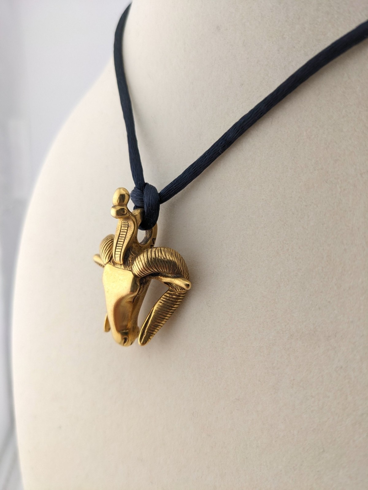 Vintage 1976 MMA Metropolitan Museum of Art Egyptian Revival Rams Head Pendant
