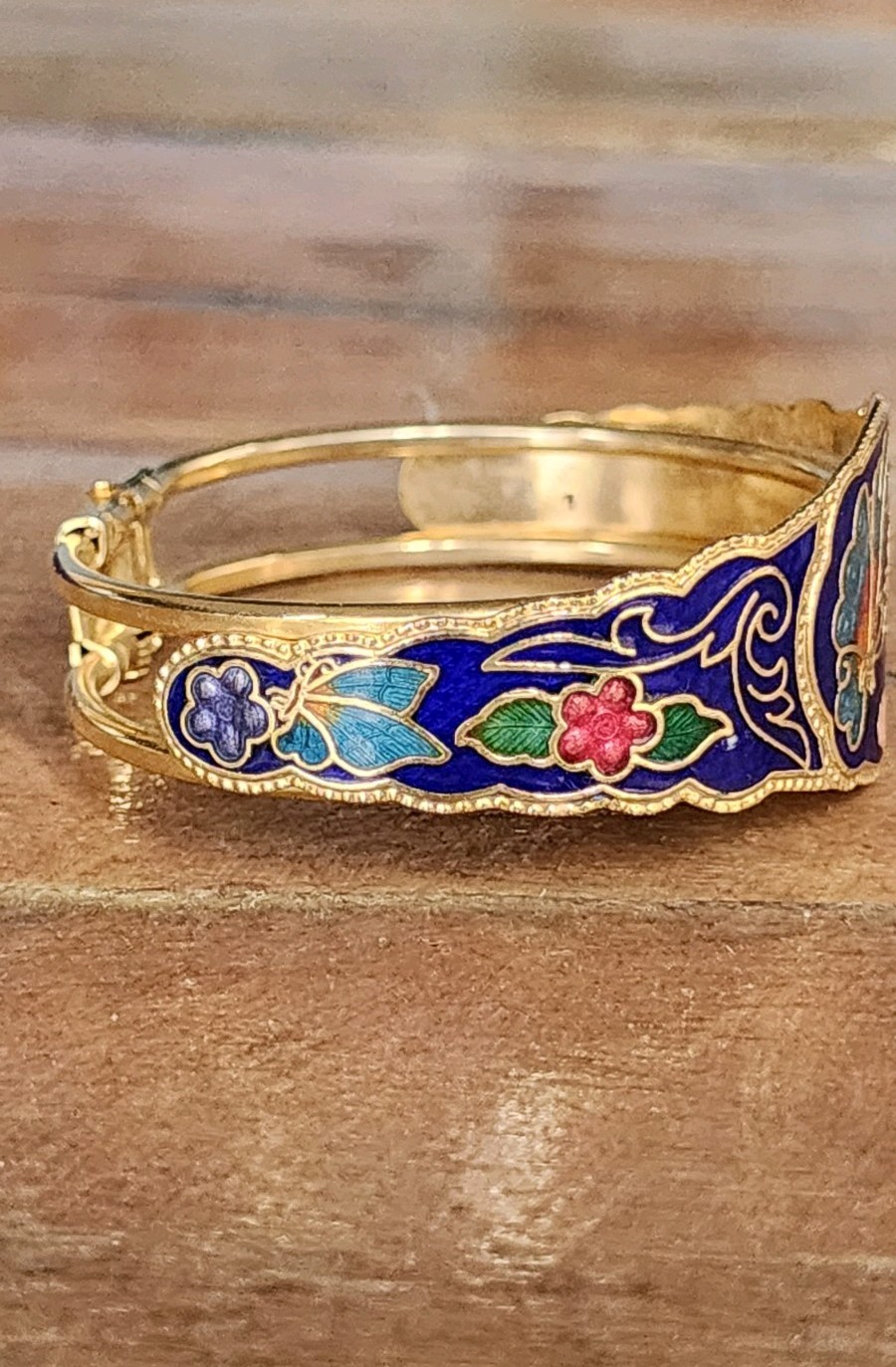 Vintage Cloisonne Cobalt Blue Floral Butterfly Enamel Bracelet Gold Tone