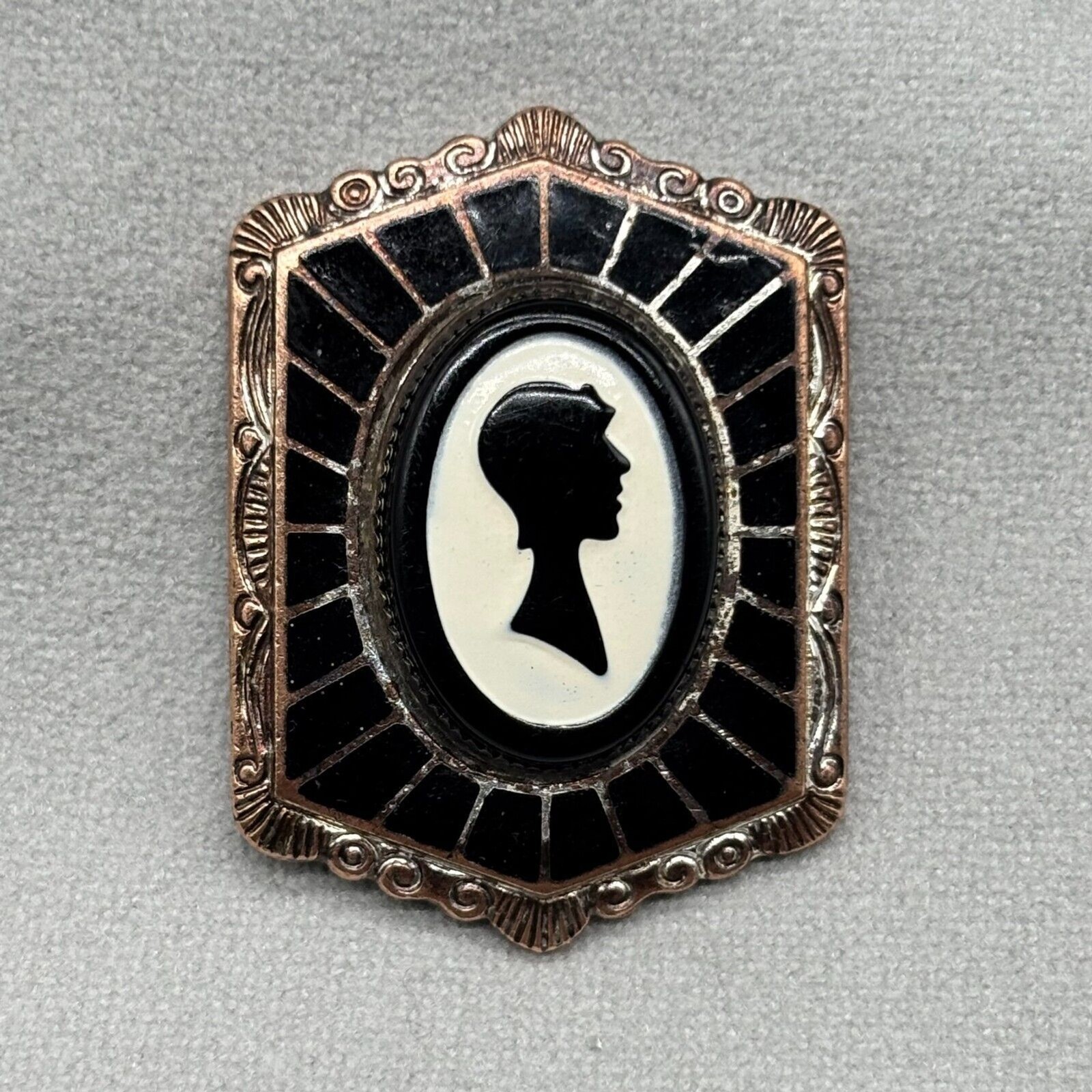 Antique Art Deco Cameo Brooch Pin Pinchbeck Etched Metal Alloy Silhouette 1920s