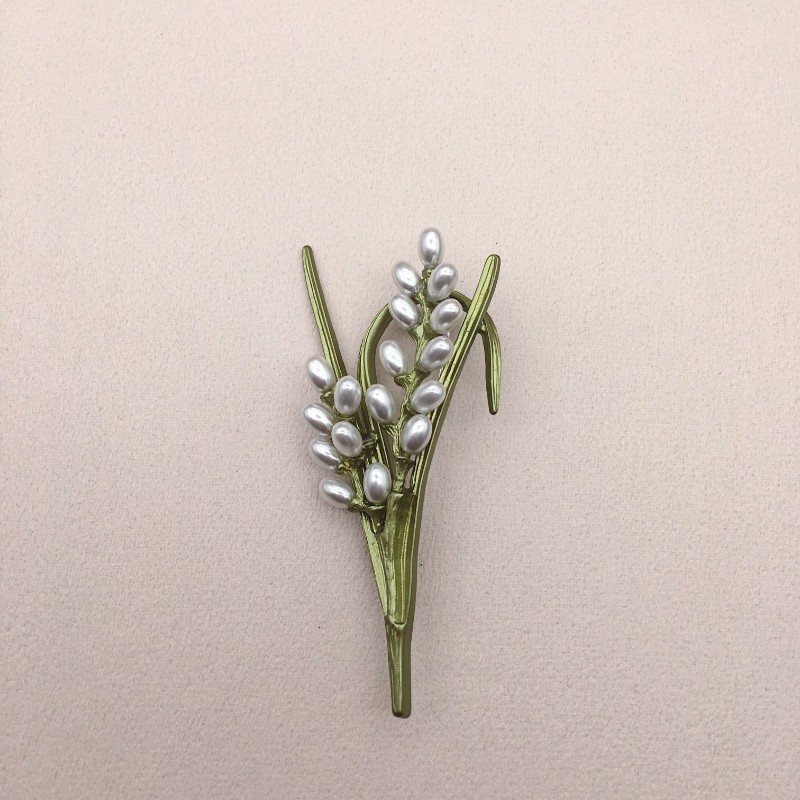 Vintage Green Color Plant Pearls Brooch Pin Flower Brooch For Women Jewelry Gift
