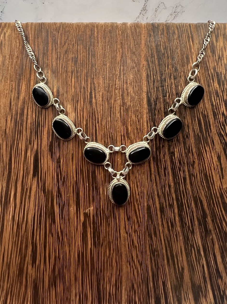 VTG 925 Sterling Silver Rope Trim Accent Oval Black Onyx Statement Necklace