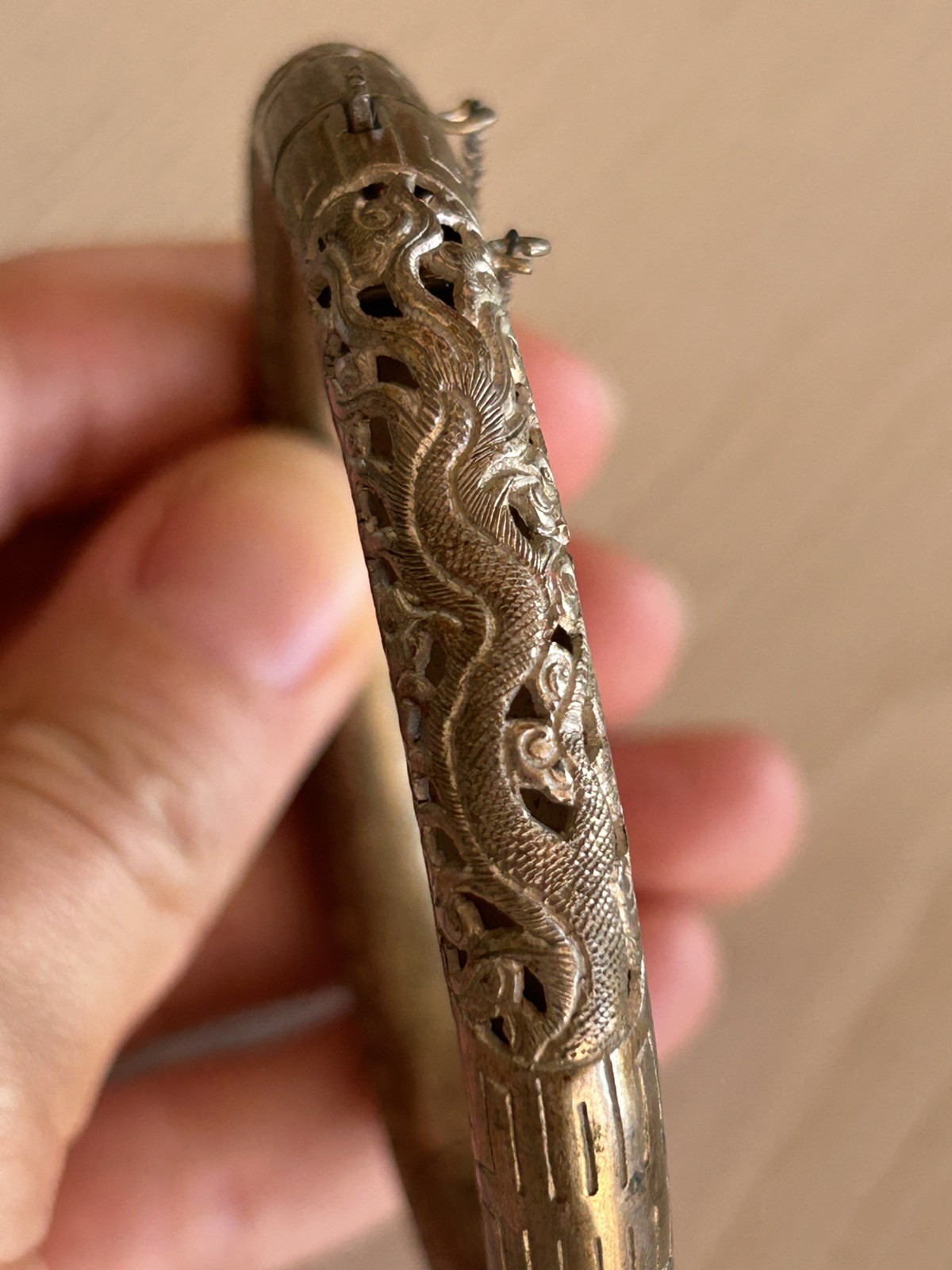 Antique Saigon Argent Dragon Silver Hinged Bangle Bracelet 1920s Art Deco