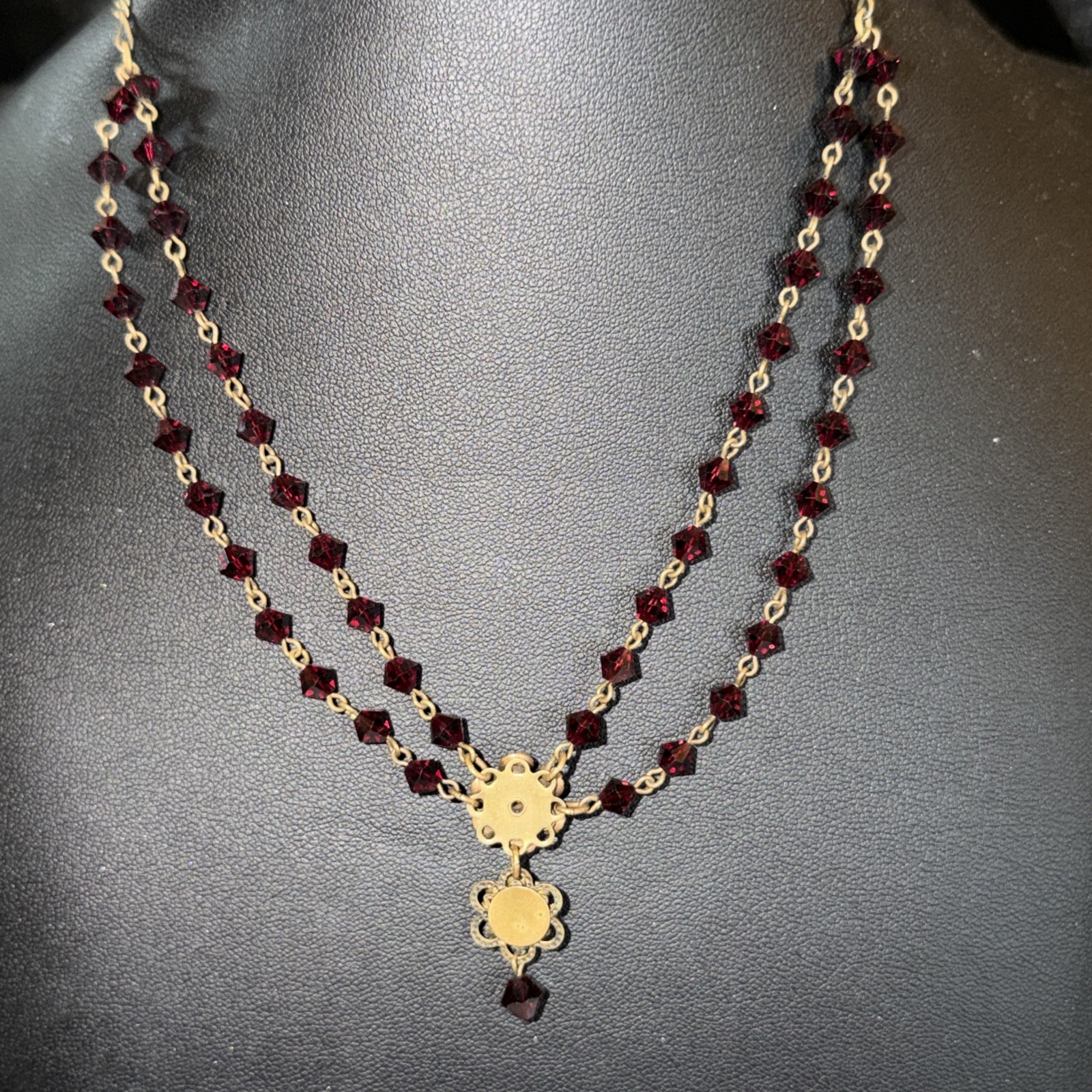 VINTAGE BOHEMIAN GARNET NECKLACE 15.5” Signed