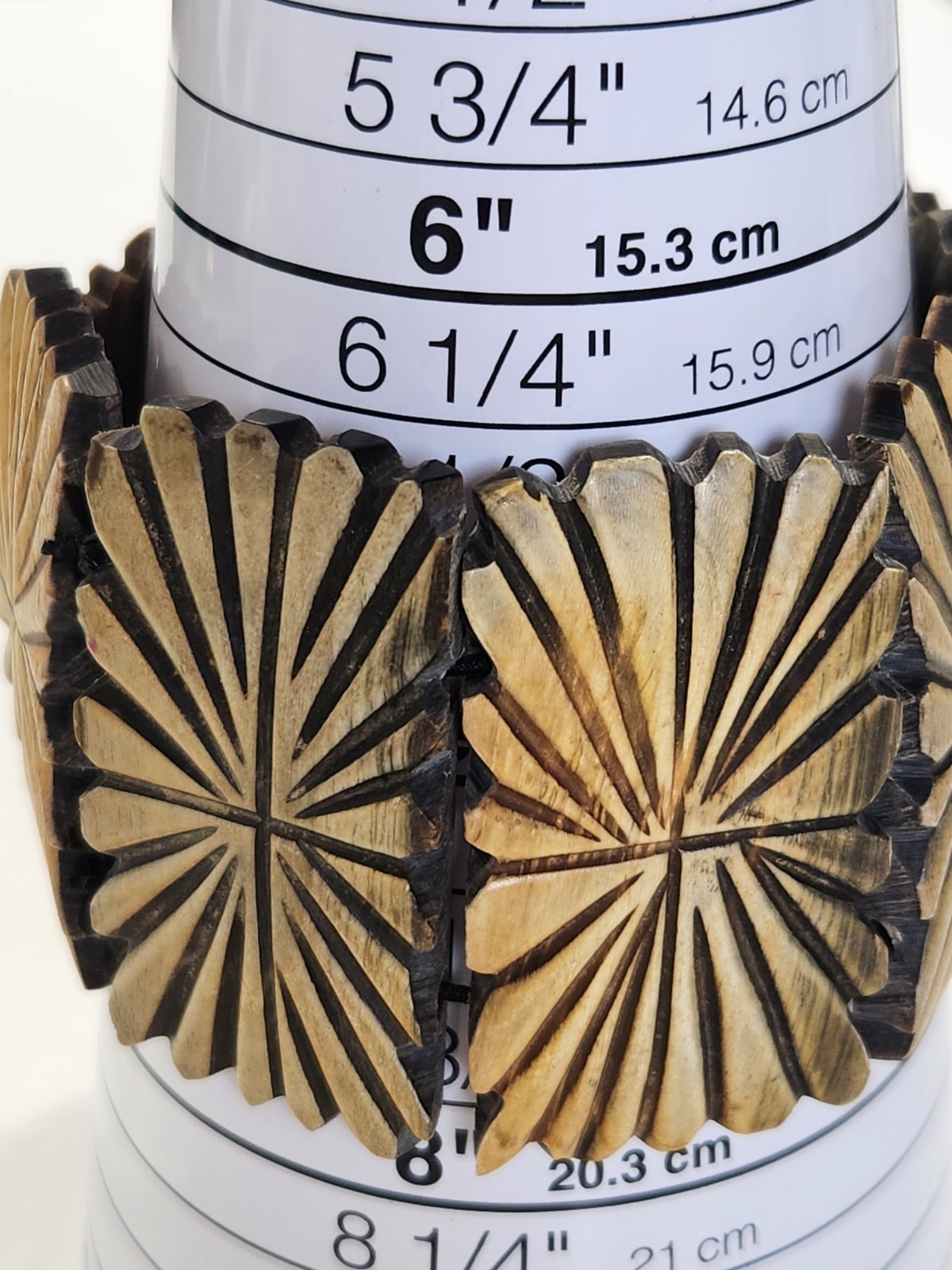 Vtg Horn Bracelet Carved Starburst Design Stretch Panel Tribal African Ethnic