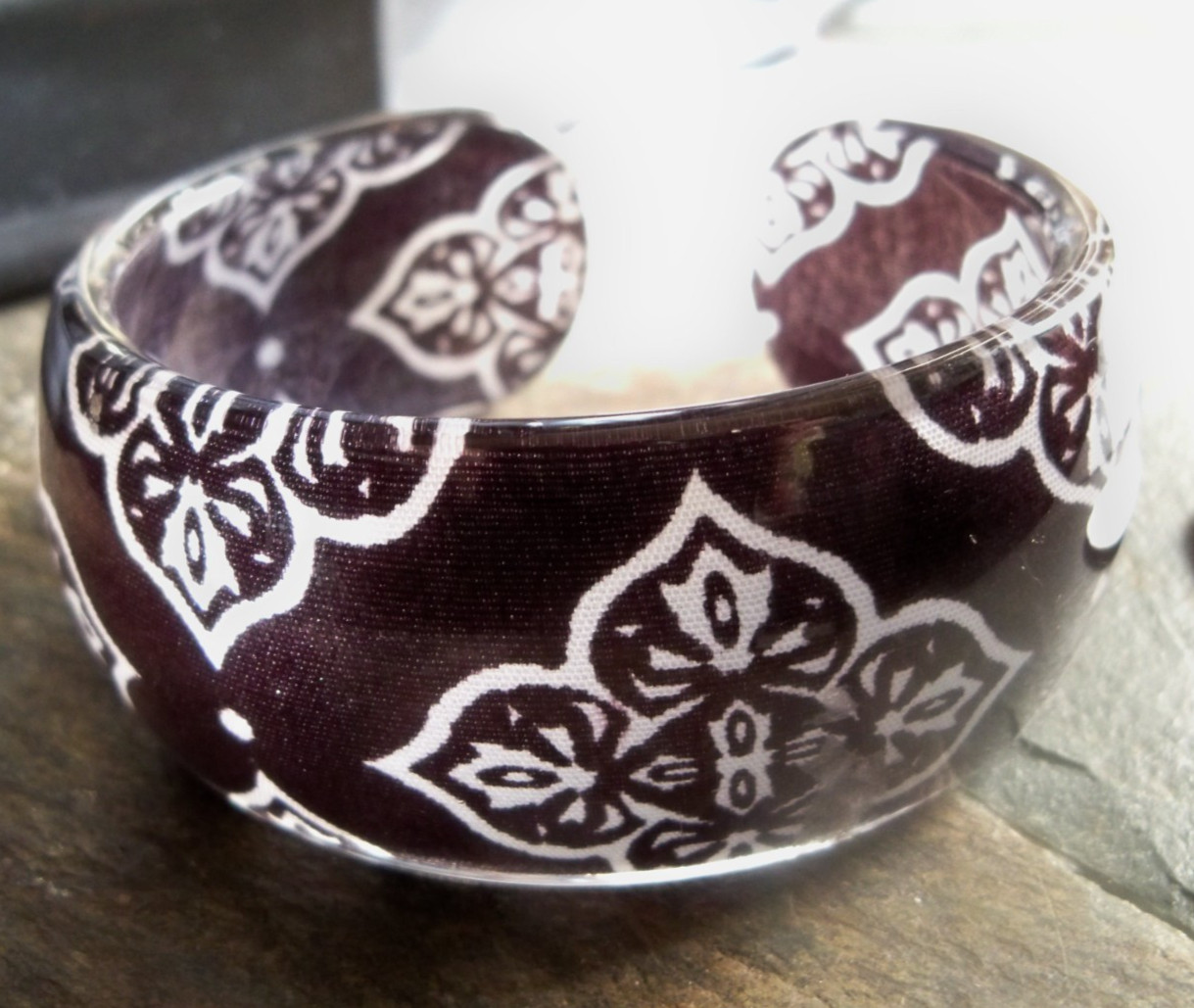 bracelet clear transparent jewelry cuff plastic resin inlay fabric black white