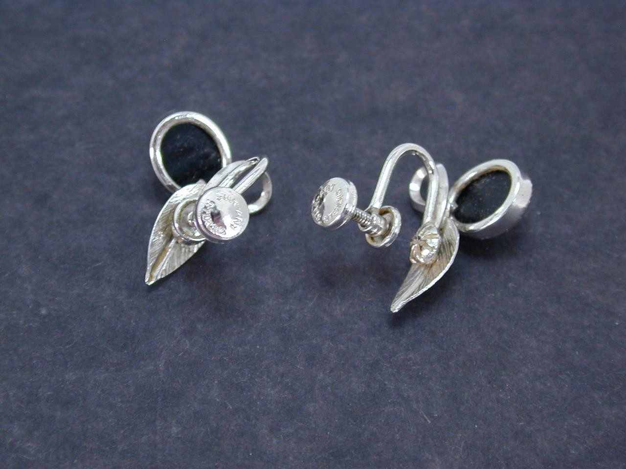 Vintage Star-ART Sterling Black Onyx Leaf Screw Back Earrings Silver 925 50’s-60