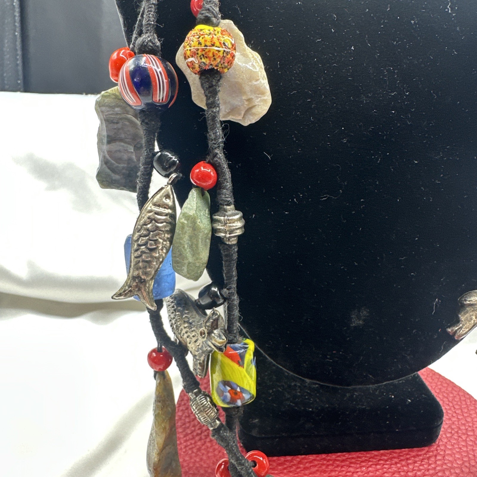 Vtg Indian Glass Beads Stone Nuggets and Seven Puffed Animals Cord Necklace.Read