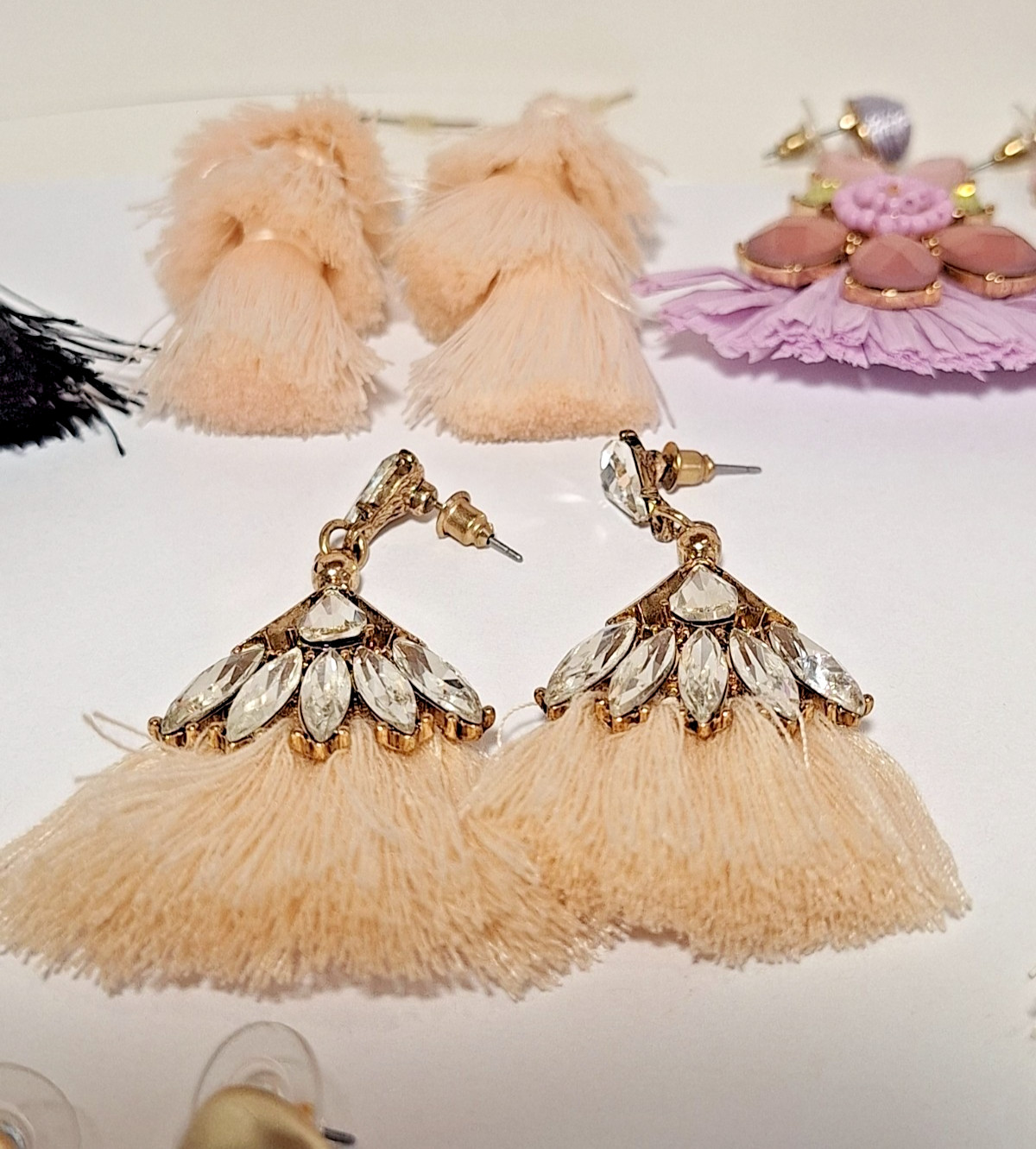 Lot of 5 Pairs Vintage Unbranded & 2 Branded Tassel Fashion Pierced Earrings
