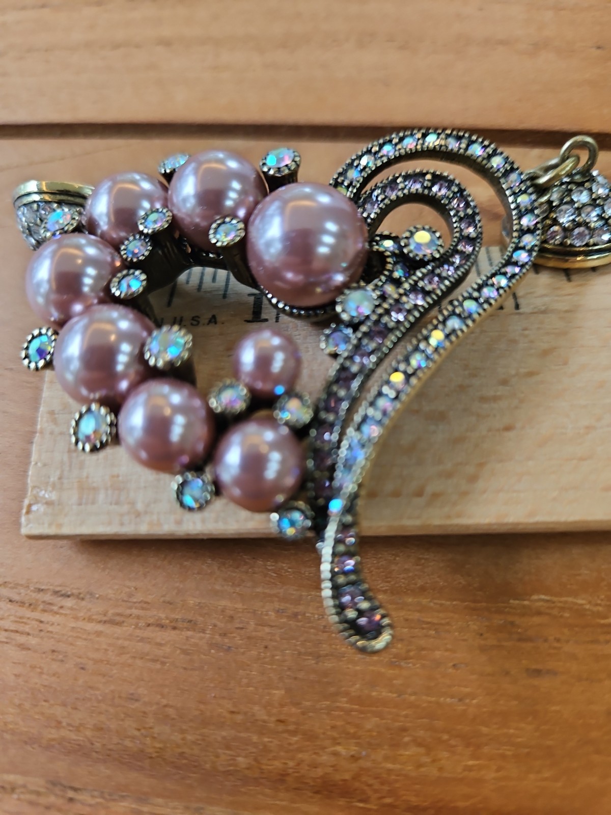 Heidi Daus Pink Pearl & Crystal MAGNETIC pendant From the Snap Apart Collection