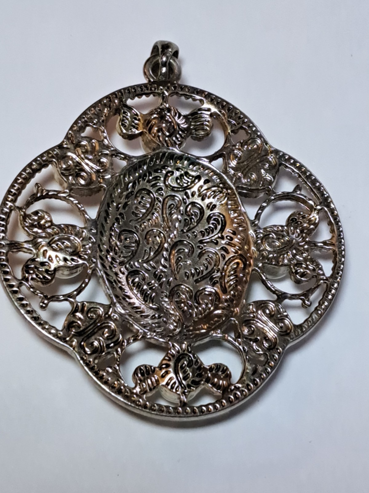 Vtg Elegant Gold Tone Filigree Black Cabachon Faux Pearl Edwardian Style Pendant