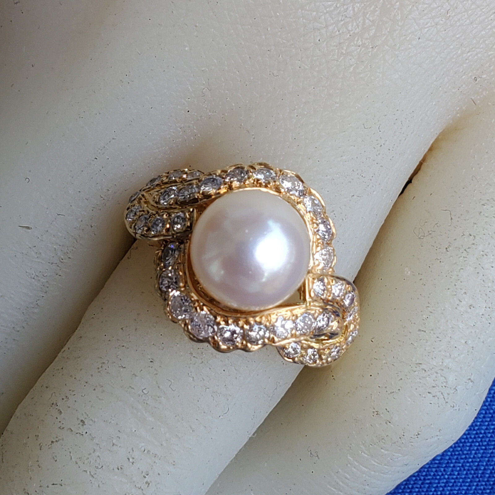 Original EARTH MINED DIAMOND Pearl Deco Engagement Ring Statement SOLID 18K GOLD