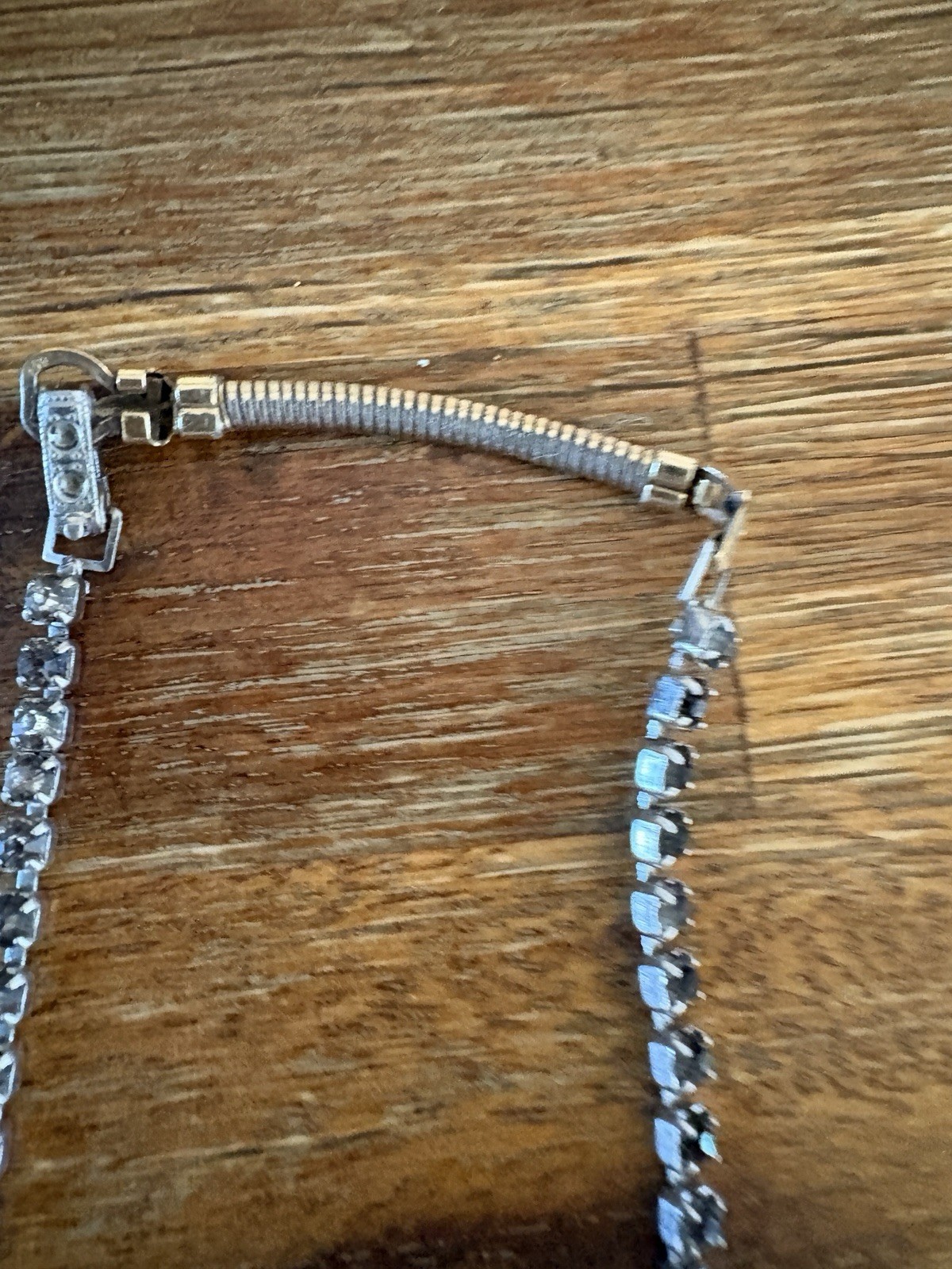 Vintage ArtDeco Necklace Clear / Gray Rhinestone Rhodium Plate Prong Princess