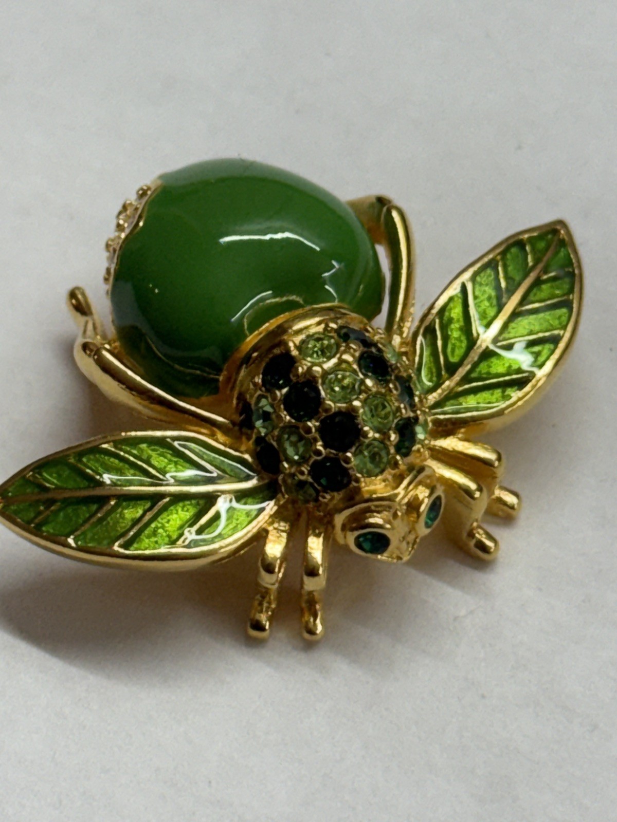 Very Rare Authentic Joan Rivers Green Granny Smith Apple Bee Pin Brooch